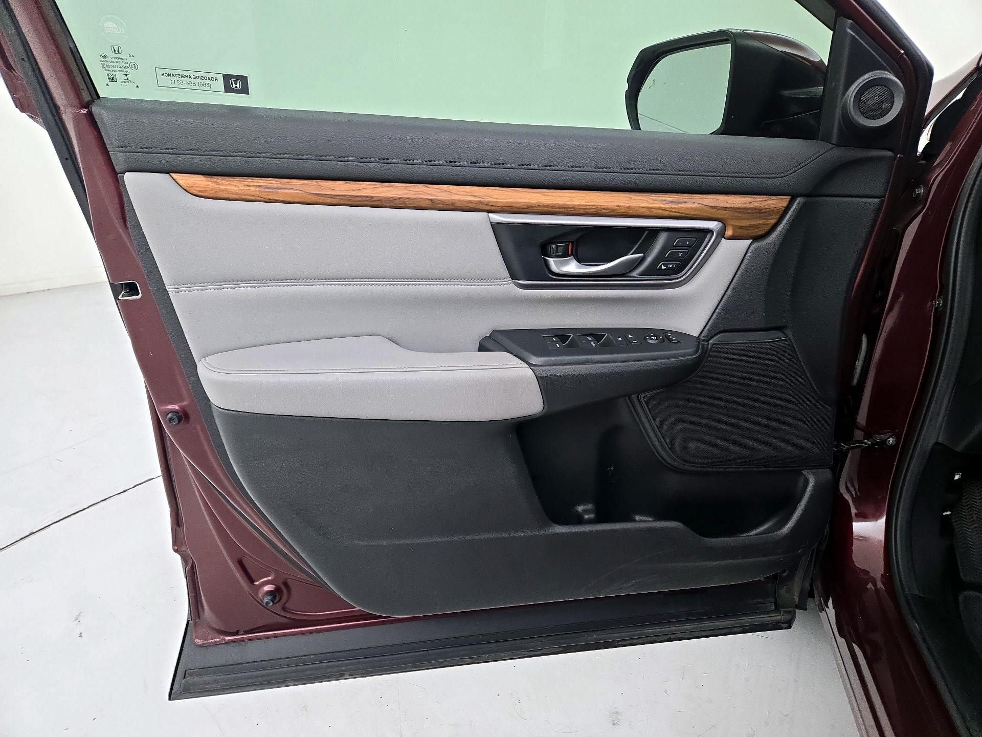 Thumbnail: 2017 Honda CR-V - 12