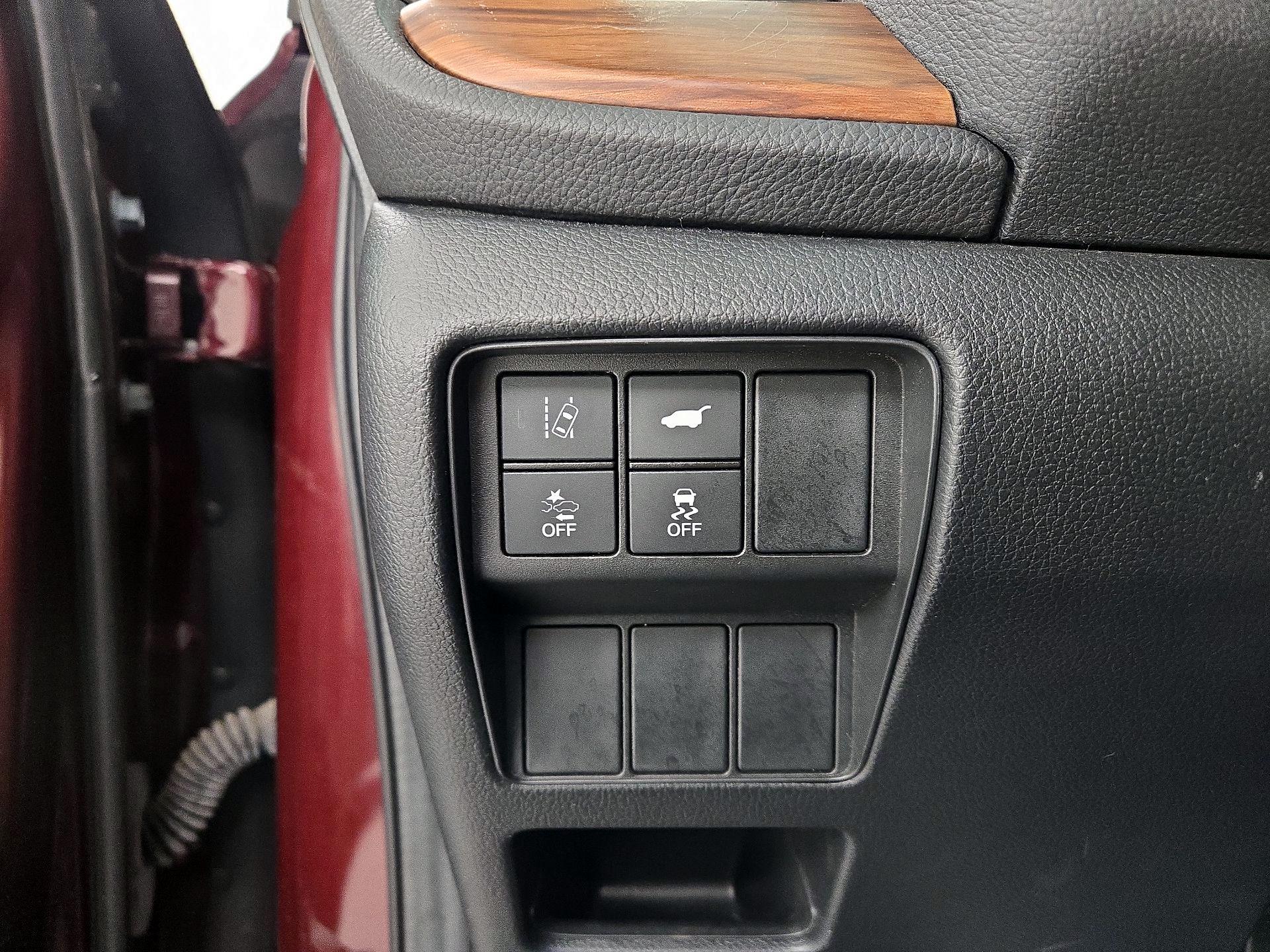 Thumbnail: 2017 Honda CR-V - 13