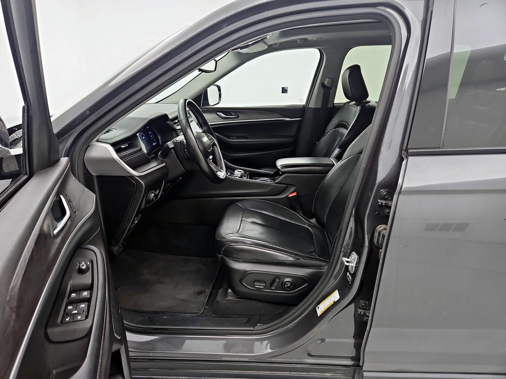 Thumbnail: 2021 Jeep Grand Cherokee L - 11