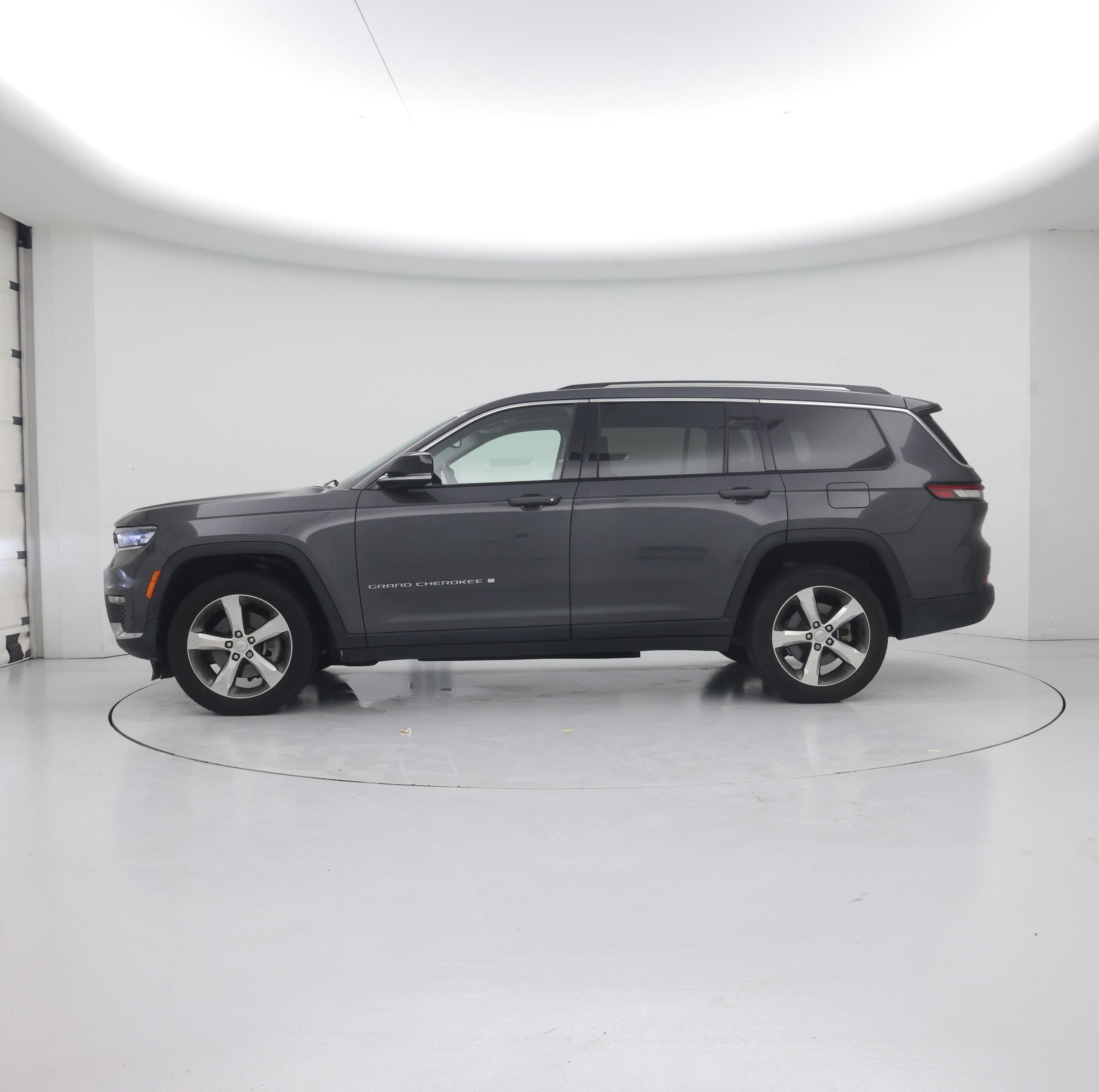Thumbnail: 2021 Jeep Grand Cherokee L - 3