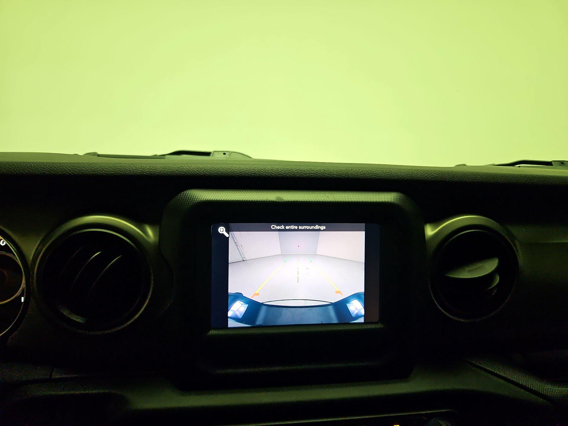 Thumbnail: 2020 Jeep Gladiator - 13