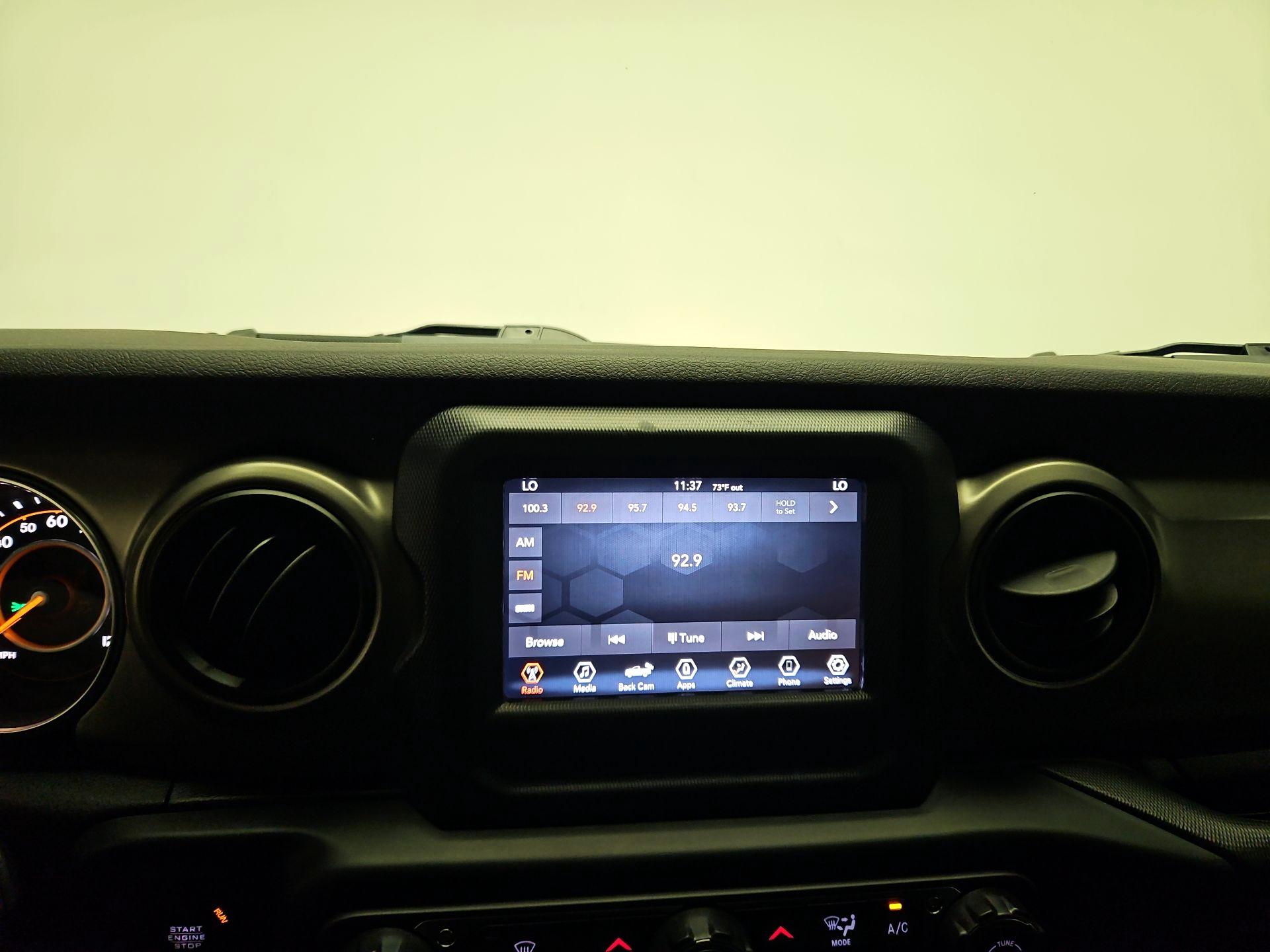 Thumbnail: 2020 Jeep Gladiator - 14