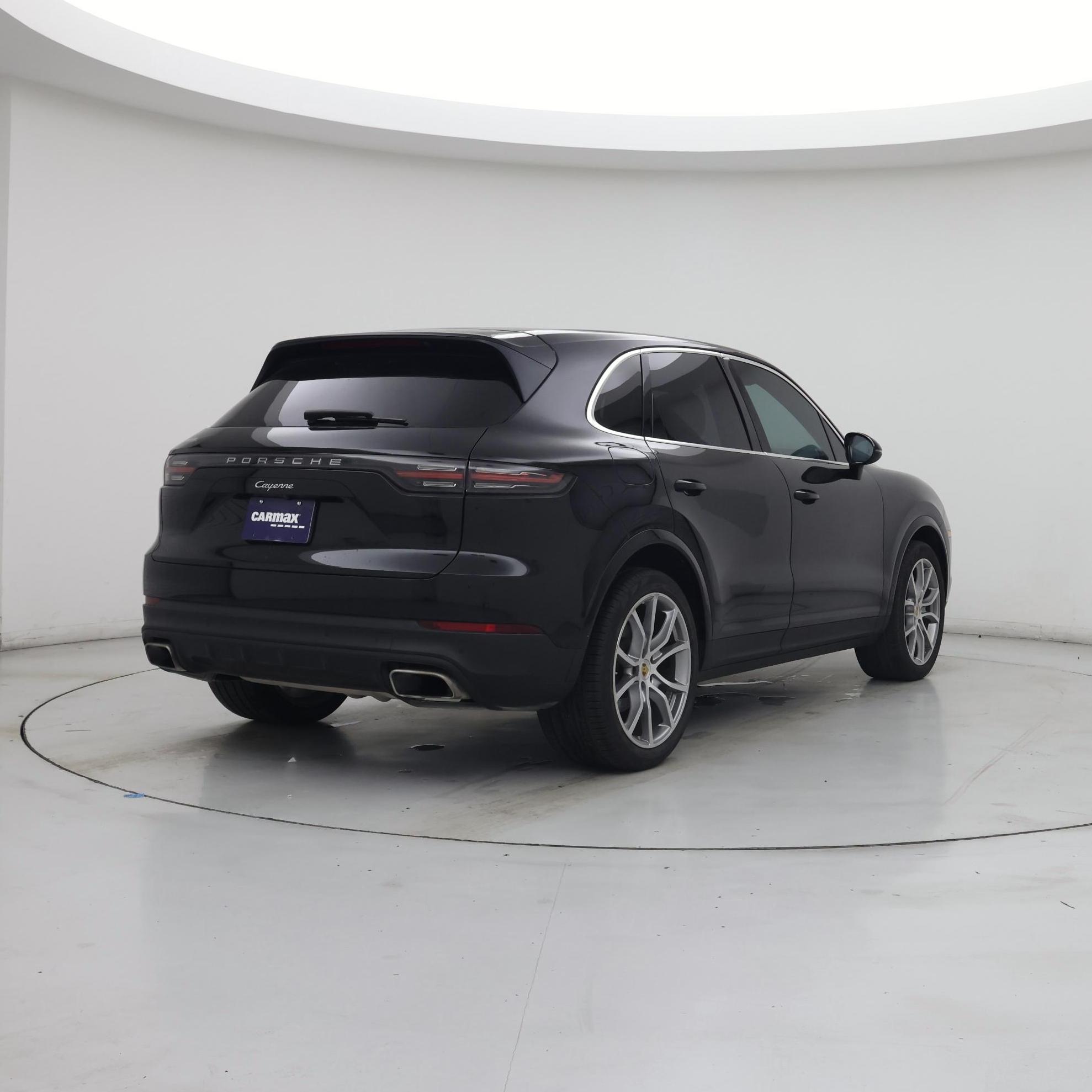 Thumbnail: 2020 Porsche Cayenne - 8