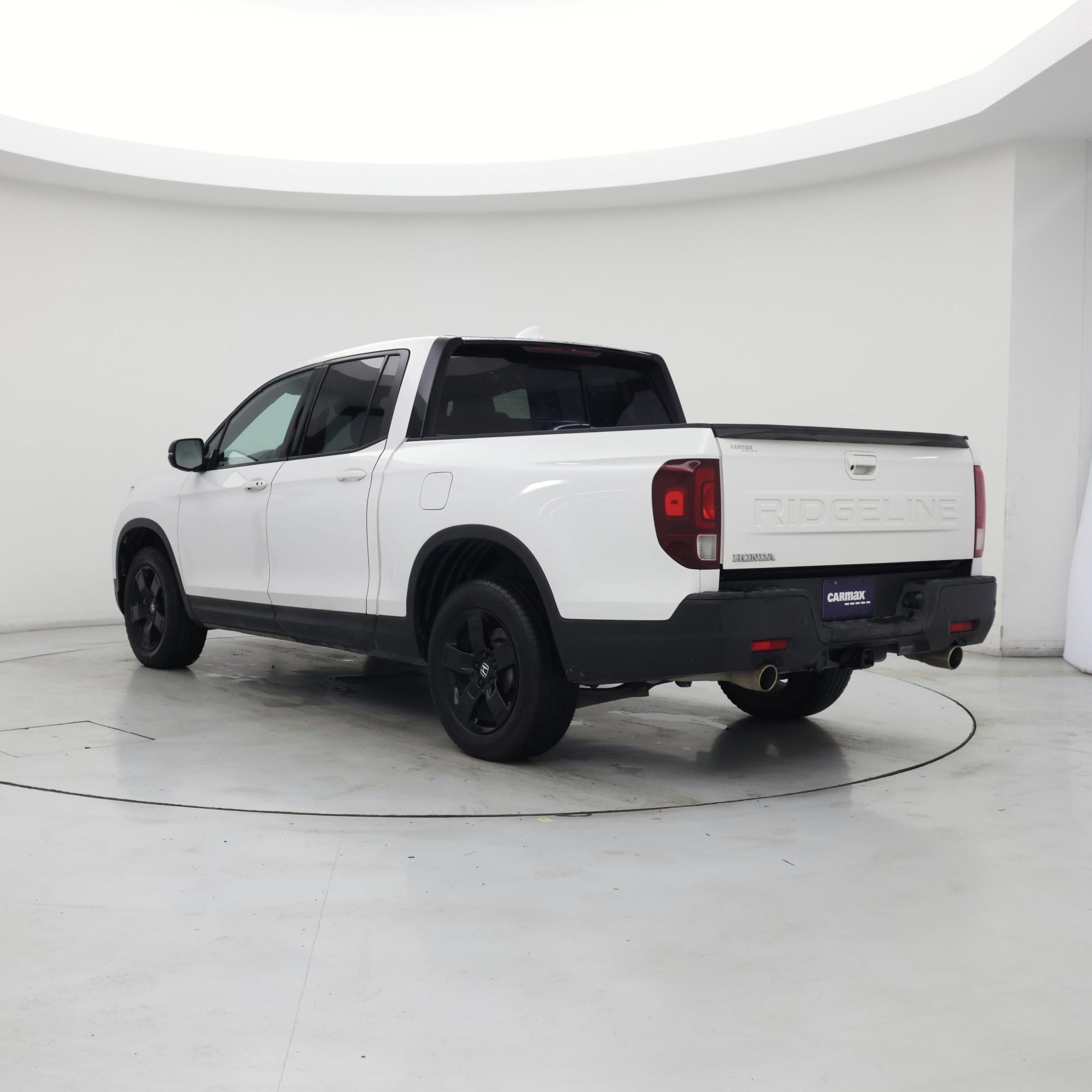 Thumbnail: 2025 Honda Ridgeline - 2