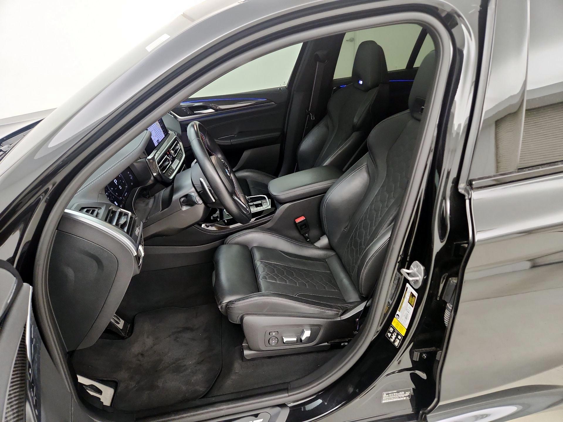 Thumbnail: 2024 BMW X4 - 11