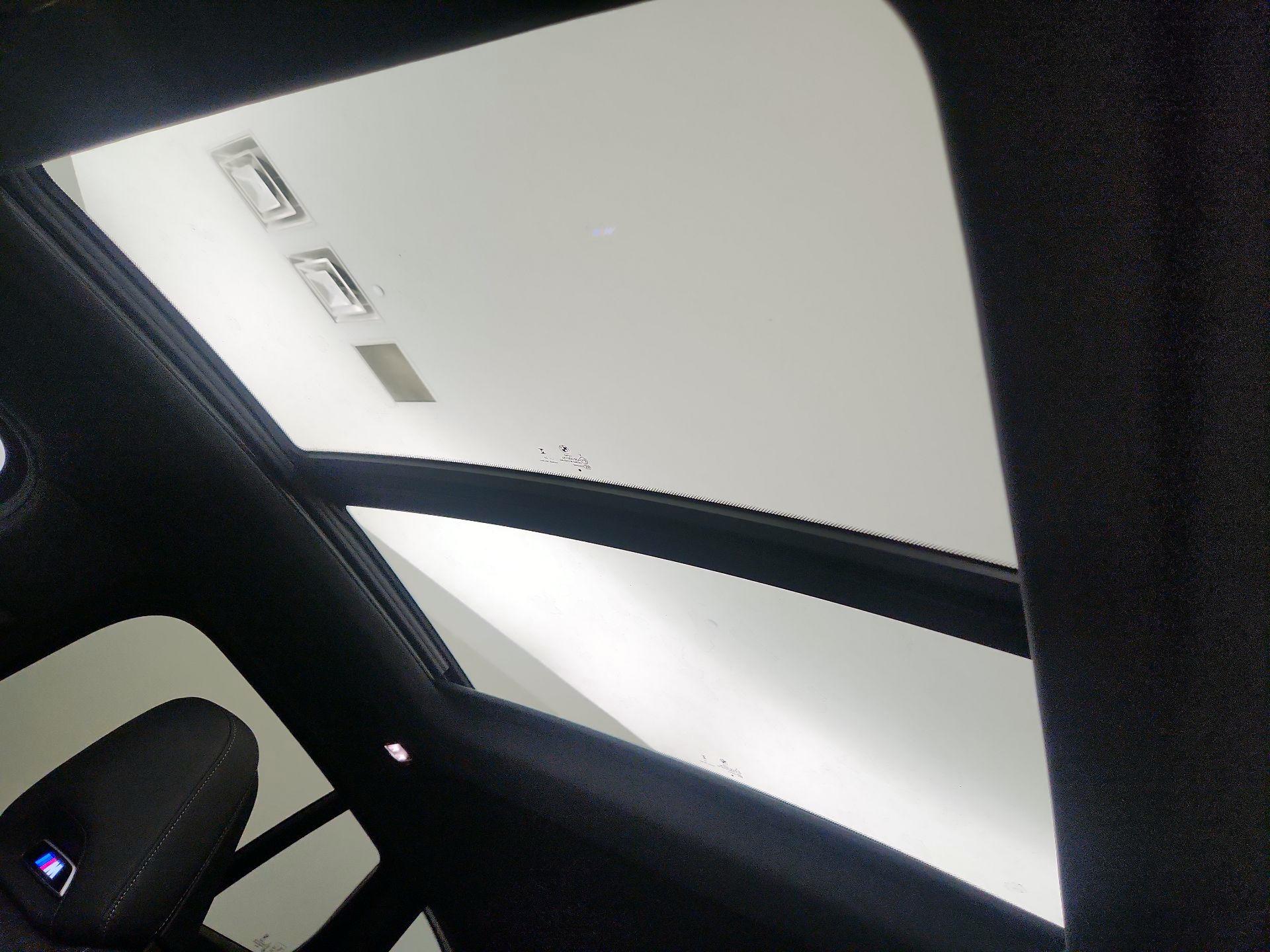 Thumbnail: 2024 BMW X4 - 20