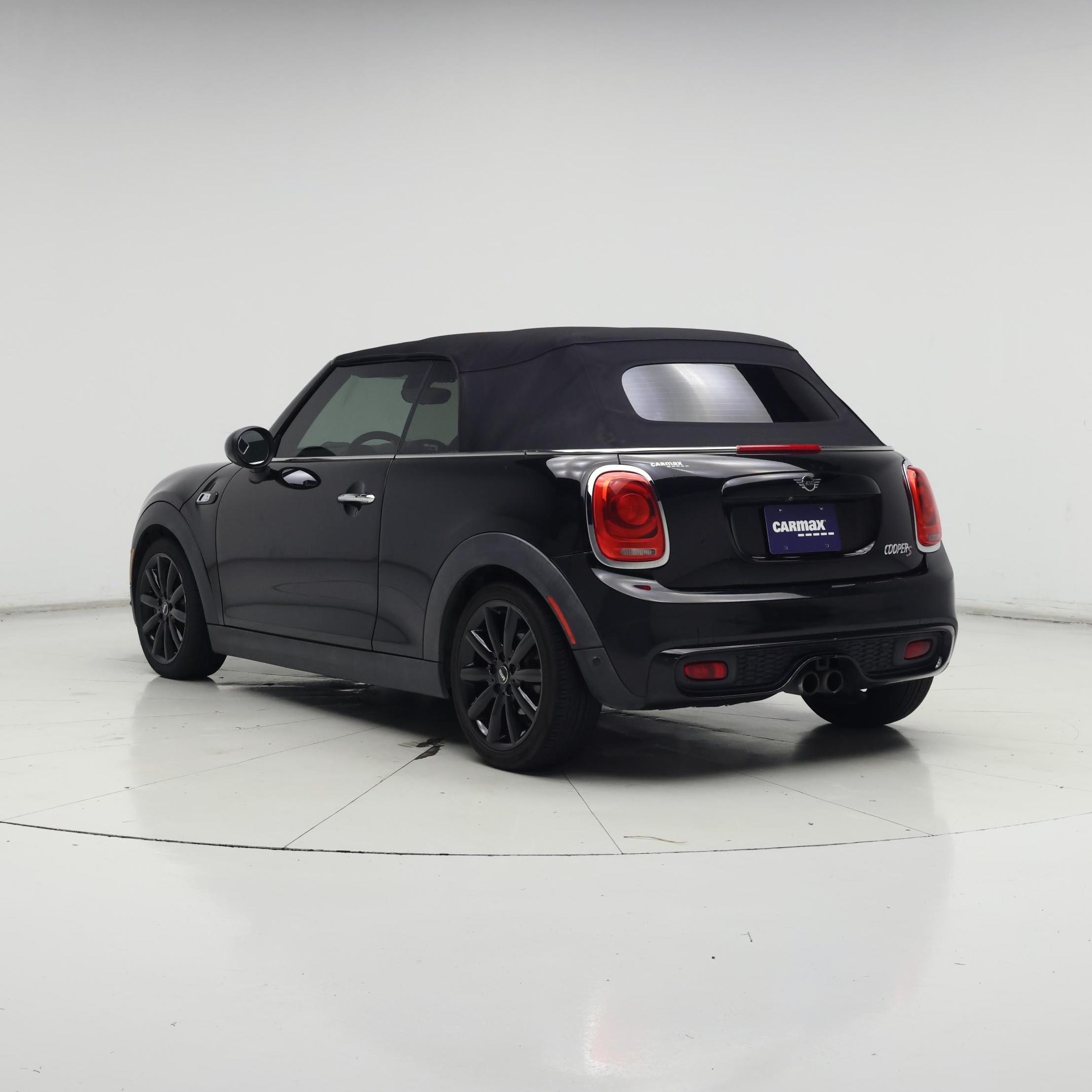 Thumbnail: 2019 MINI Cooper - 2