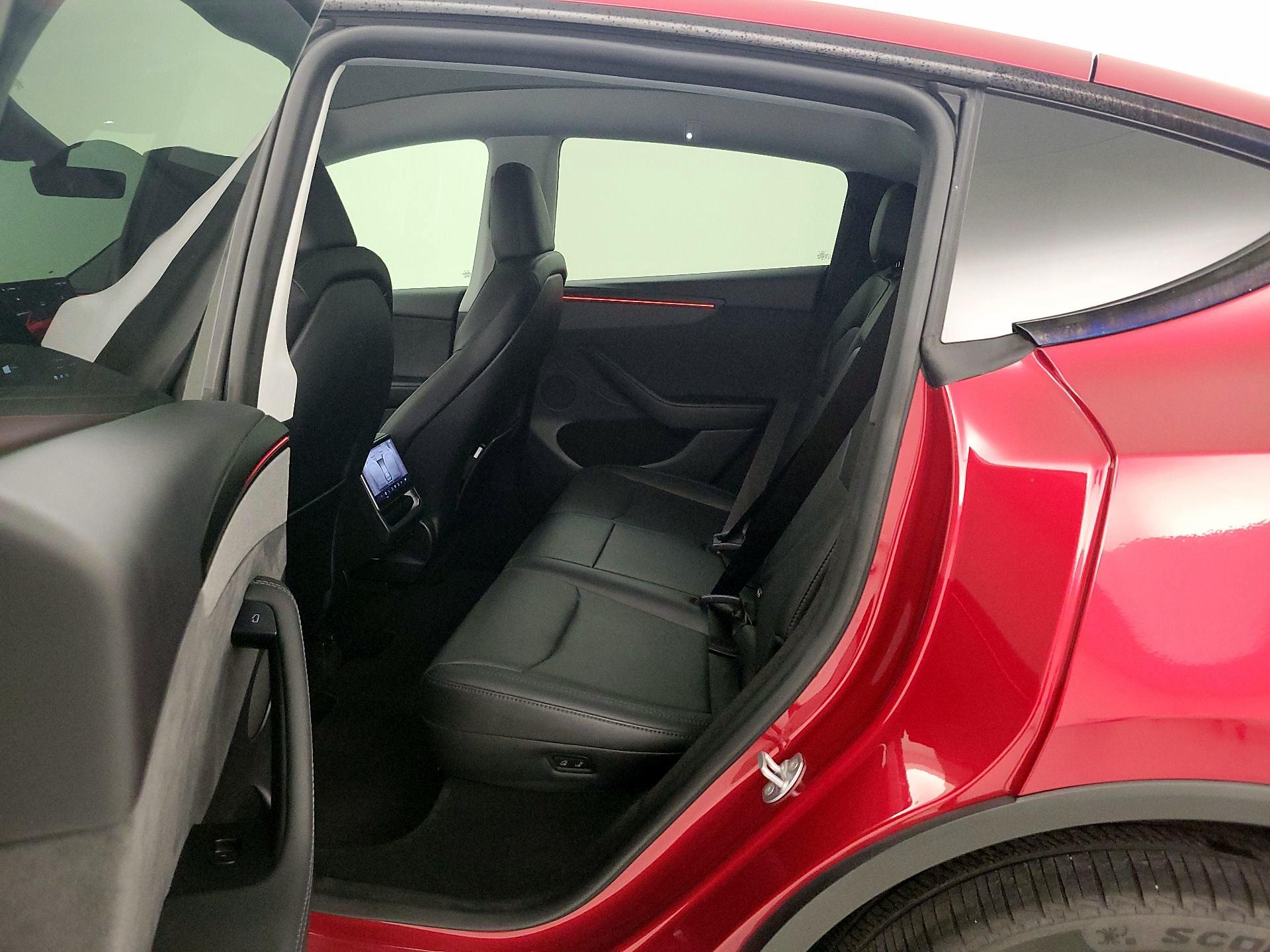 Thumbnail: 2026 Tesla Model Y - 20