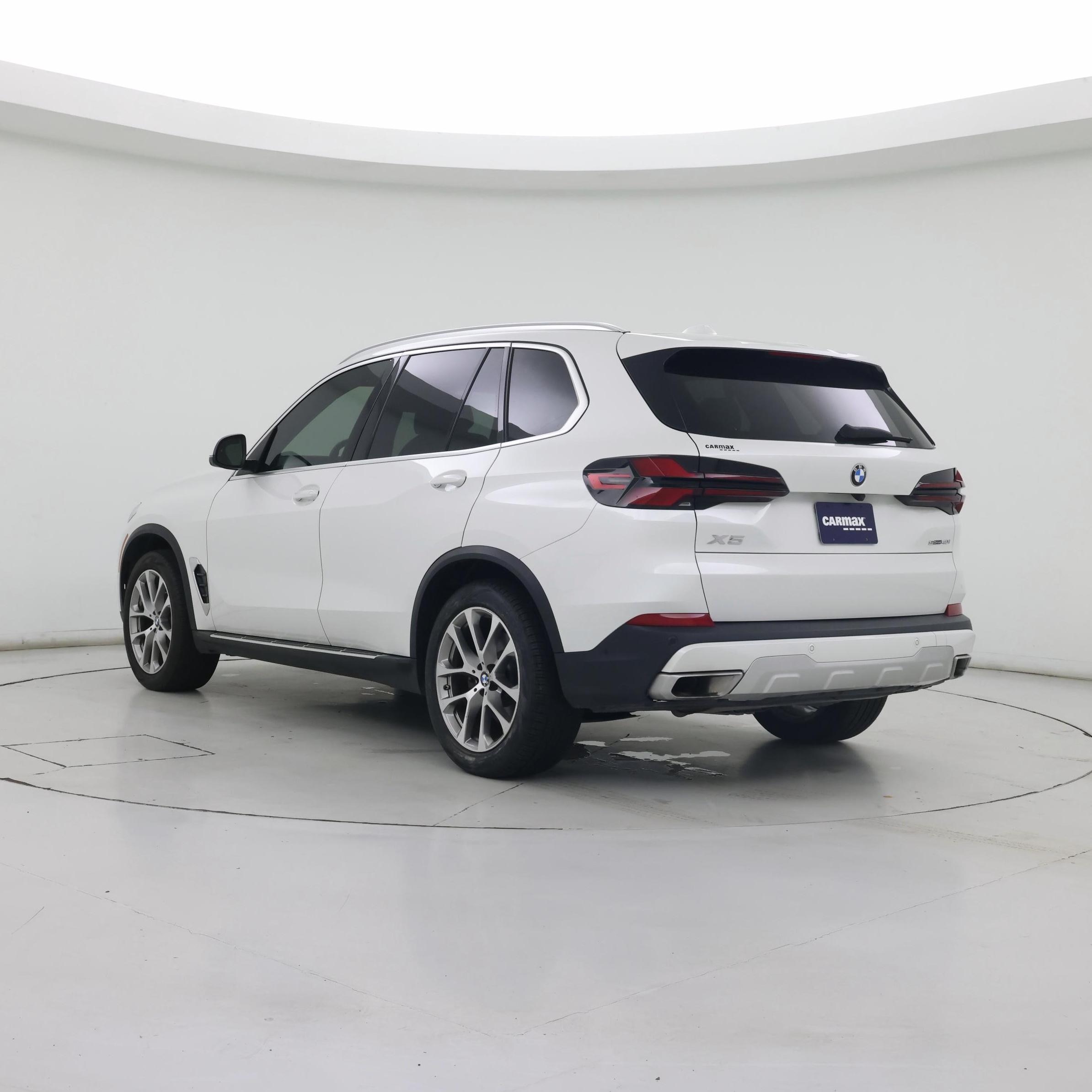 Thumbnail: 2025 BMW X5 - 2