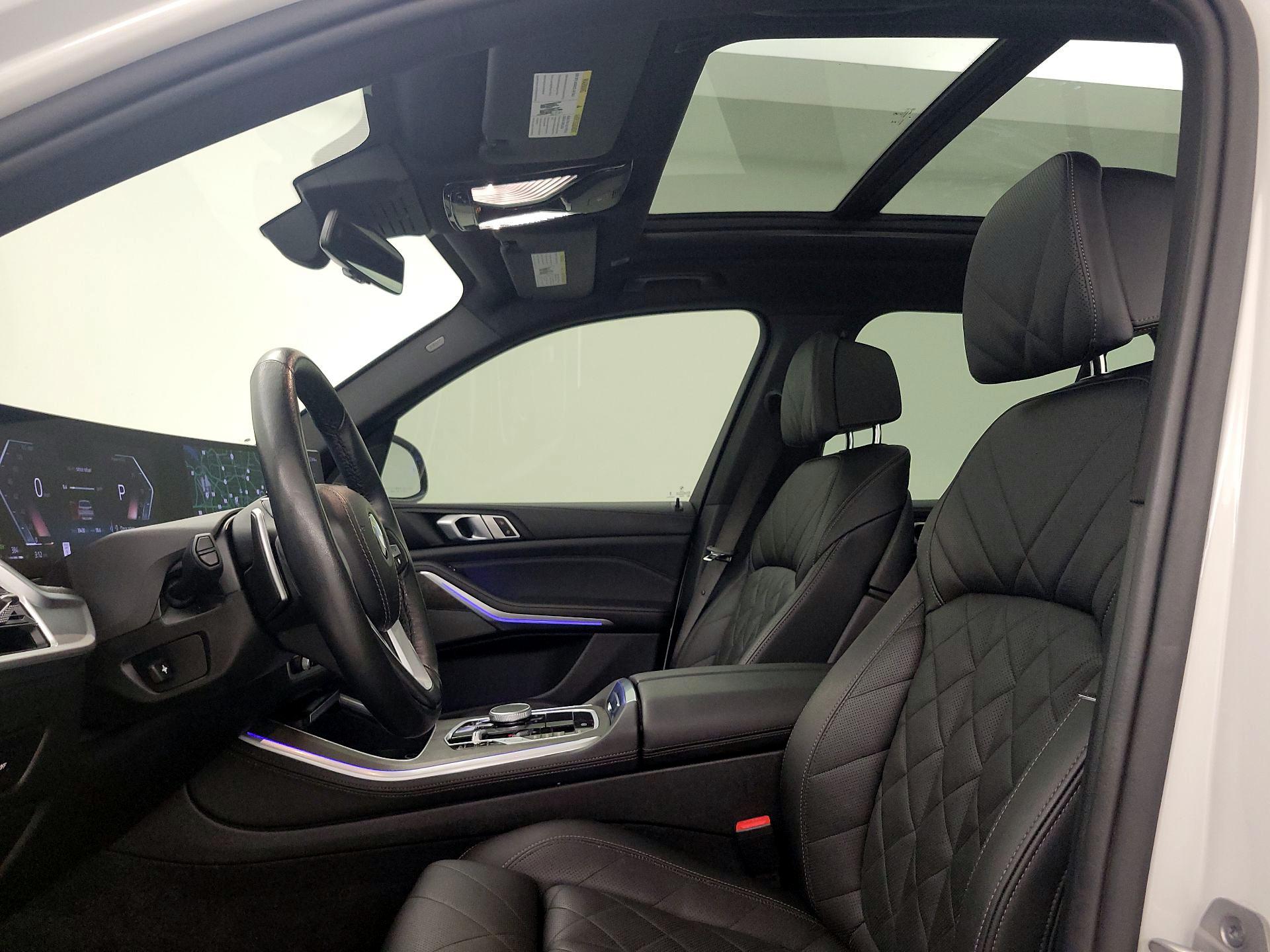 Thumbnail: 2025 BMW X5 - 19