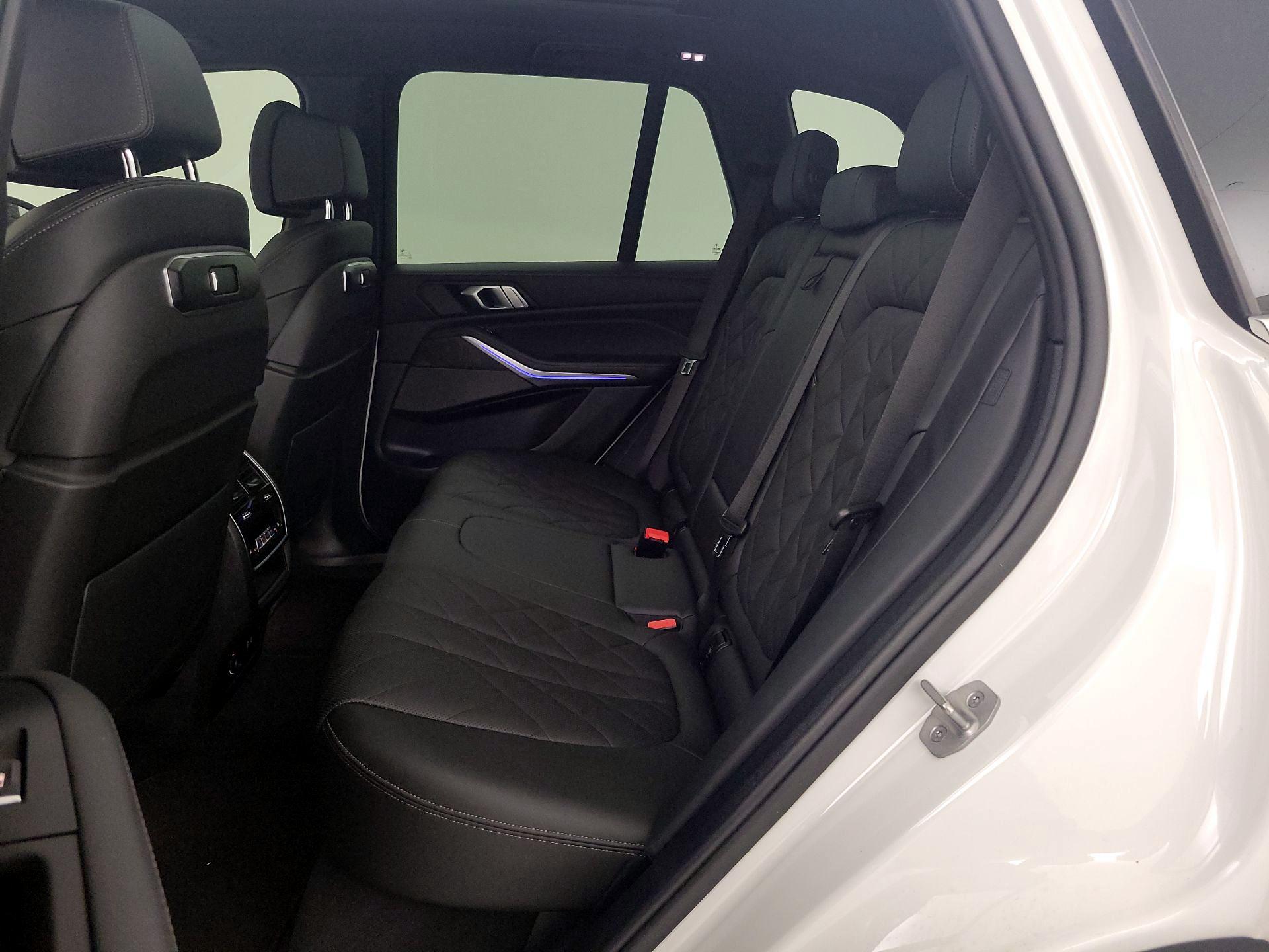 Thumbnail: 2025 BMW X5 - 20