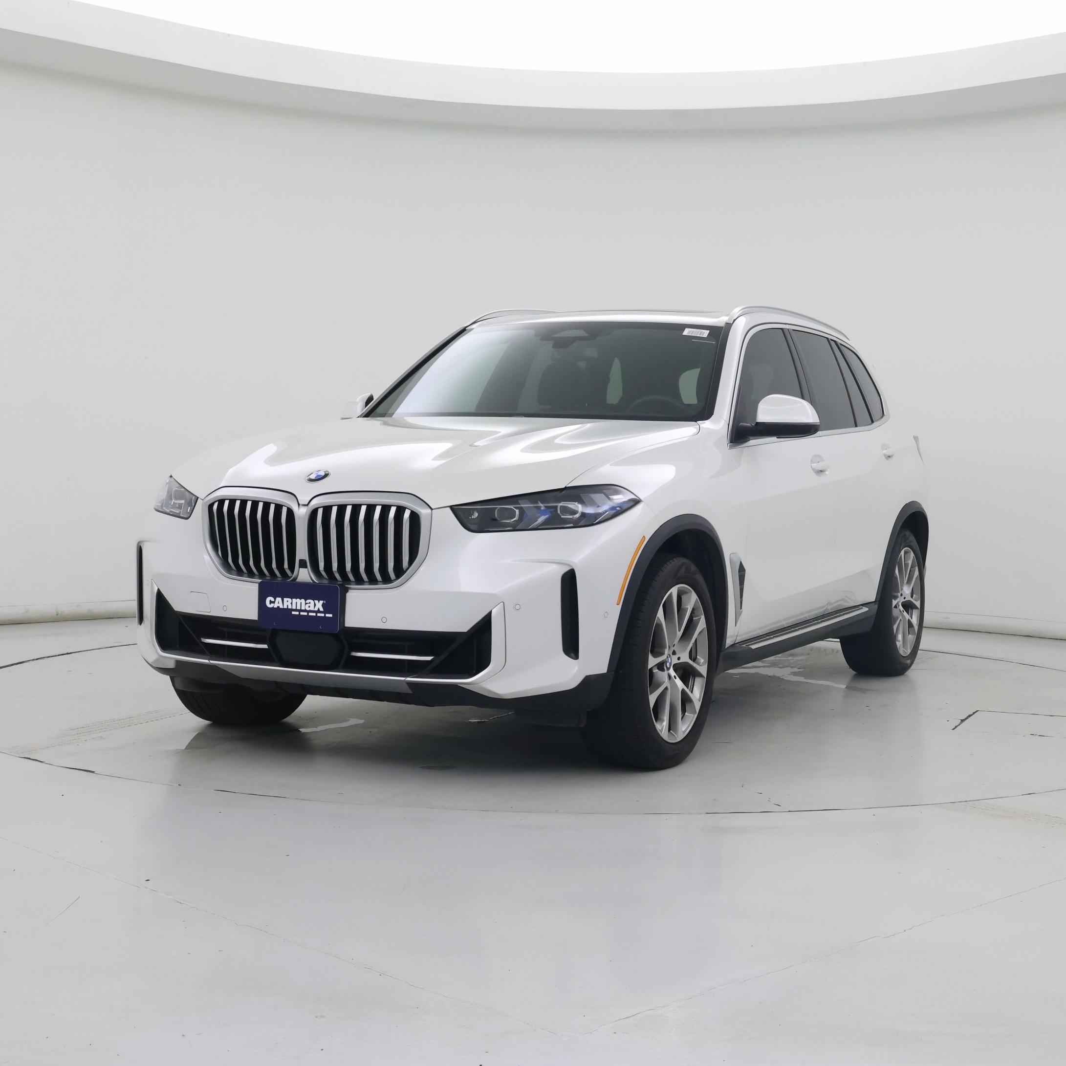 Thumbnail: 2025 BMW X5 - 4