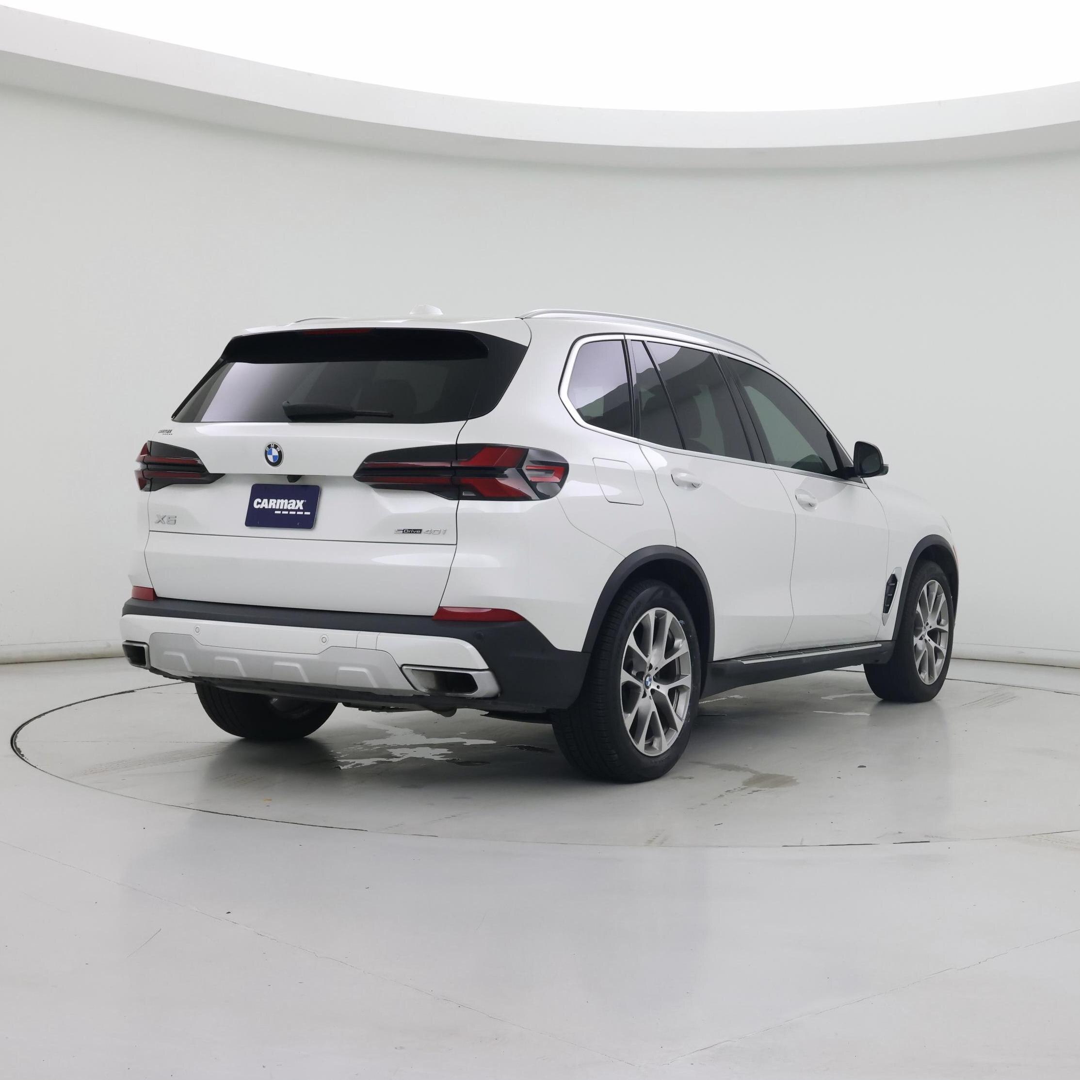 Thumbnail: 2025 BMW X5 - 8