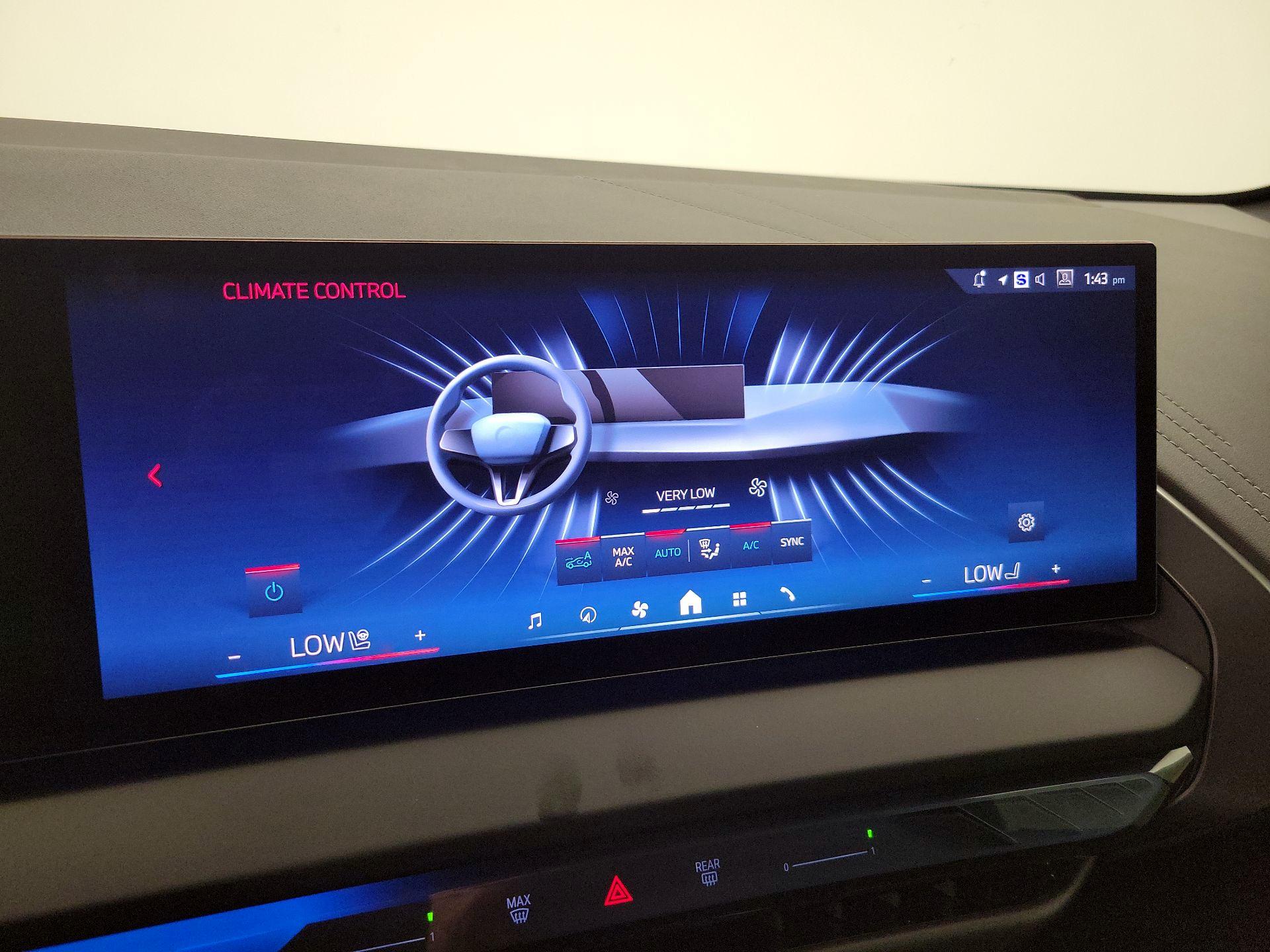 Thumbnail: 2025 BMW X3 - 16