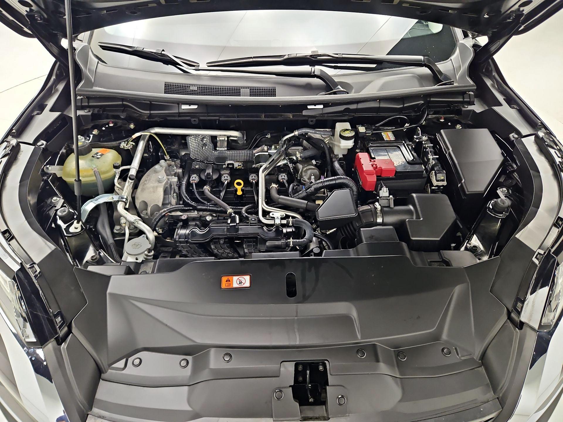 Thumbnail: 2024 Mitsubishi Outlander - 18