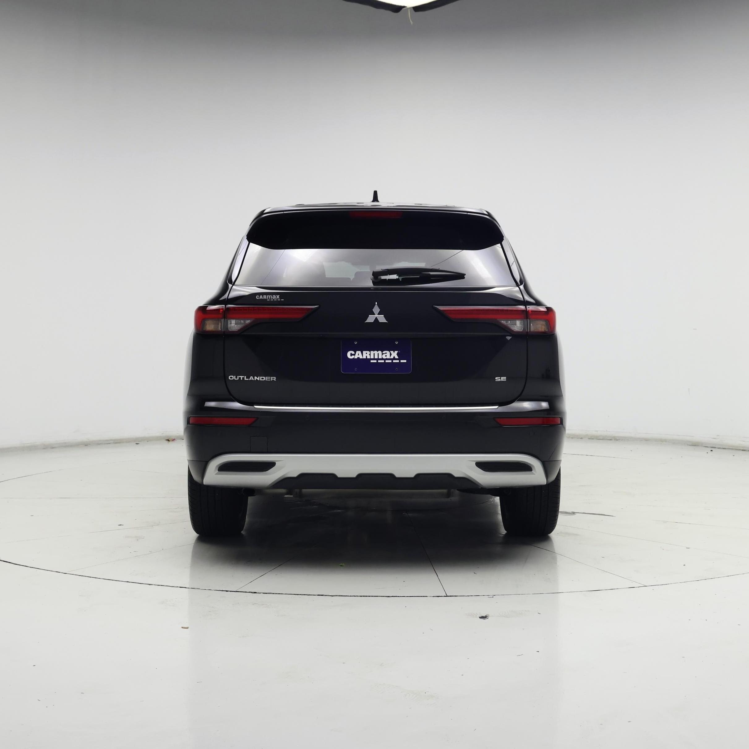 Thumbnail: 2024 Mitsubishi Outlander - 6