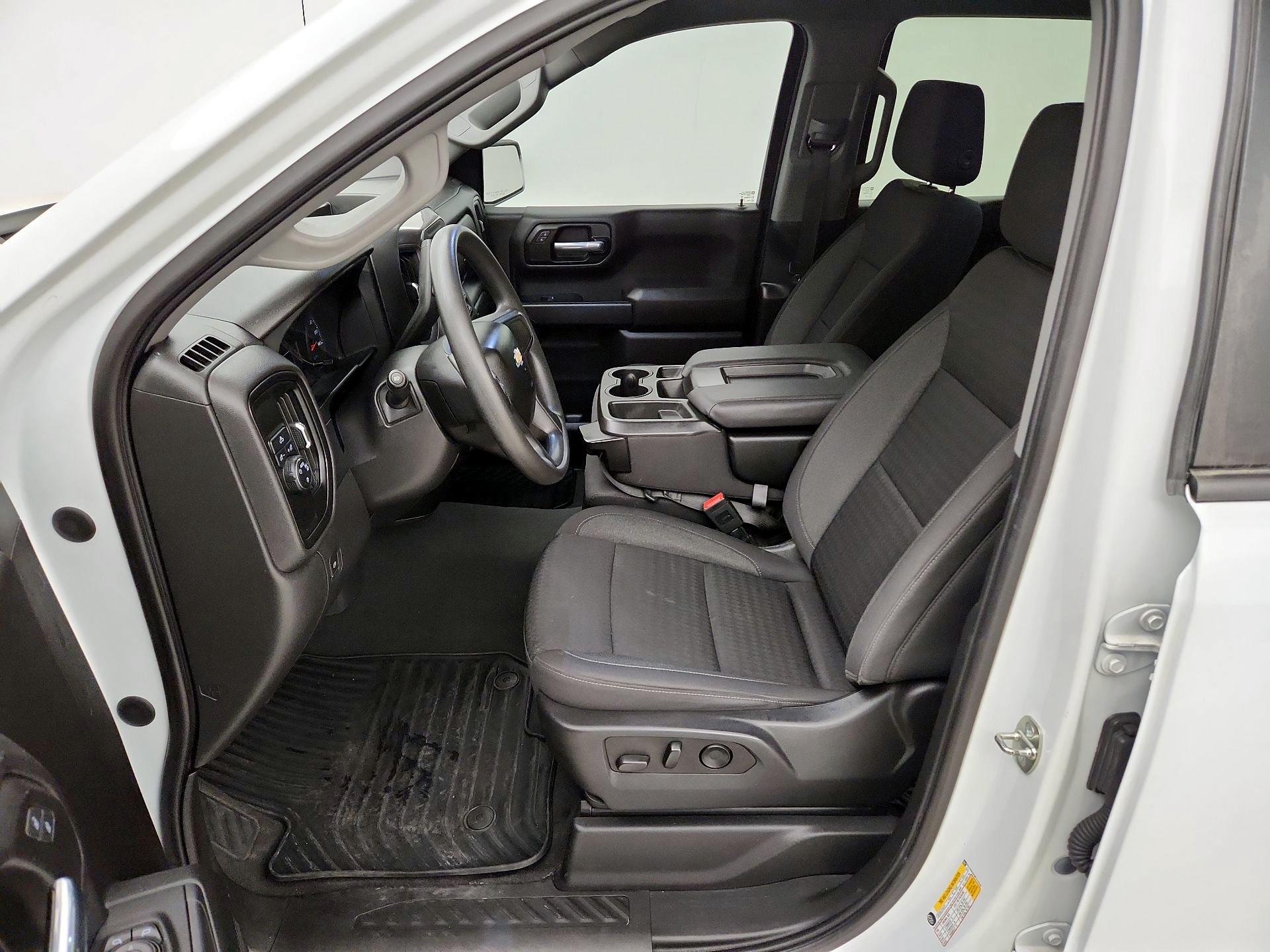 Thumbnail: 2023 Chevrolet Silverado 1500 - 11