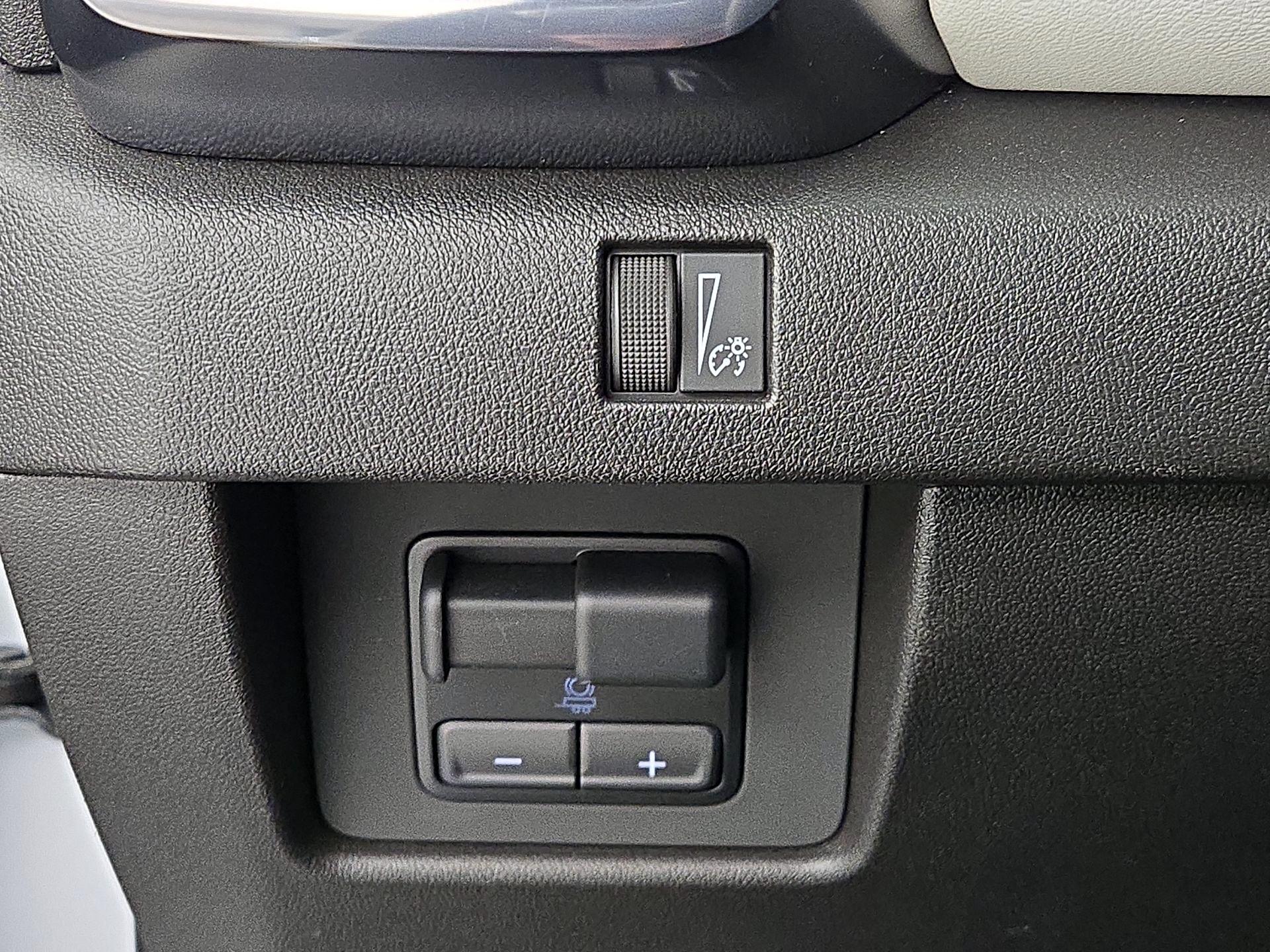 Thumbnail: 2026 GMC Canyon - 13