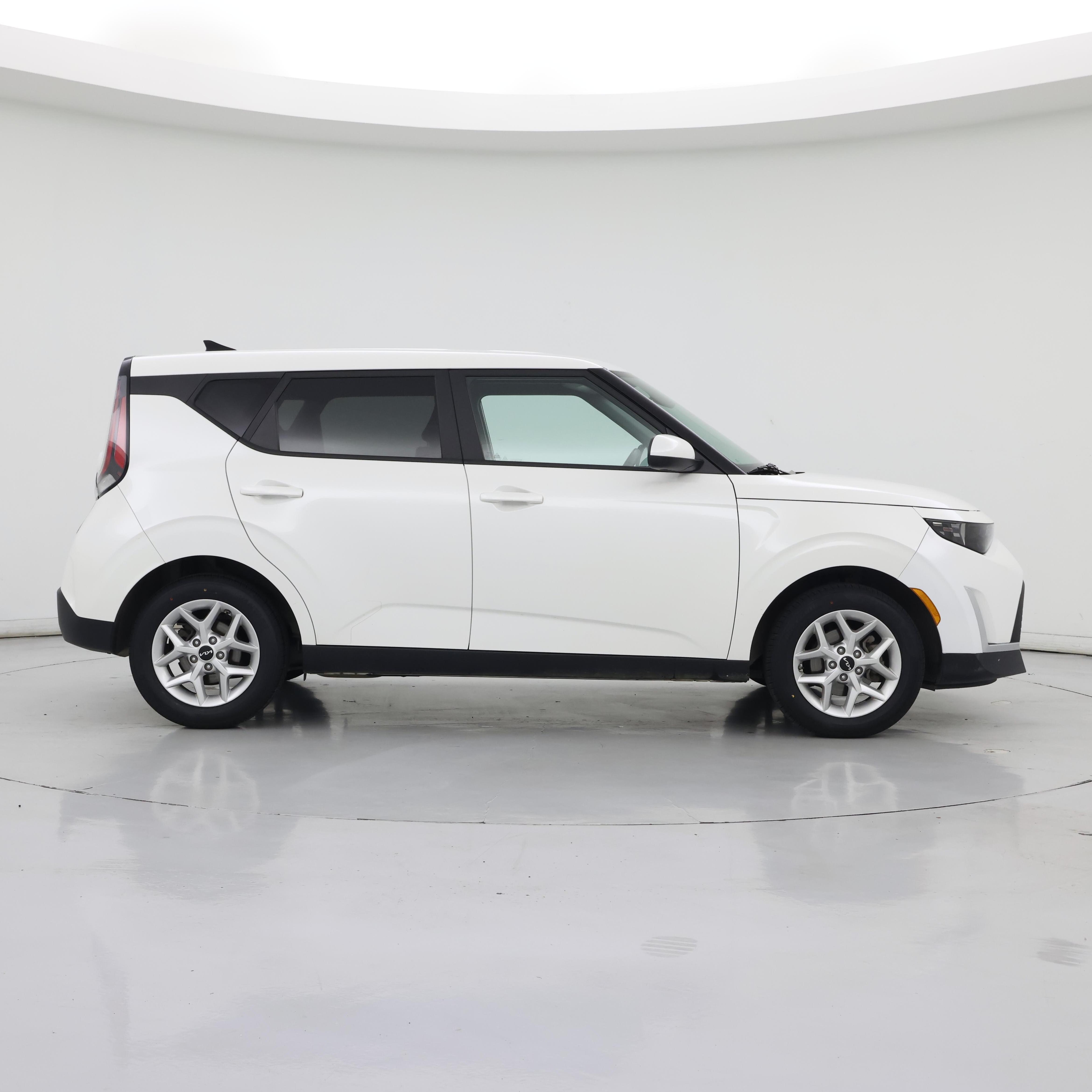 Thumbnail: 2024 Kia Soul - 7