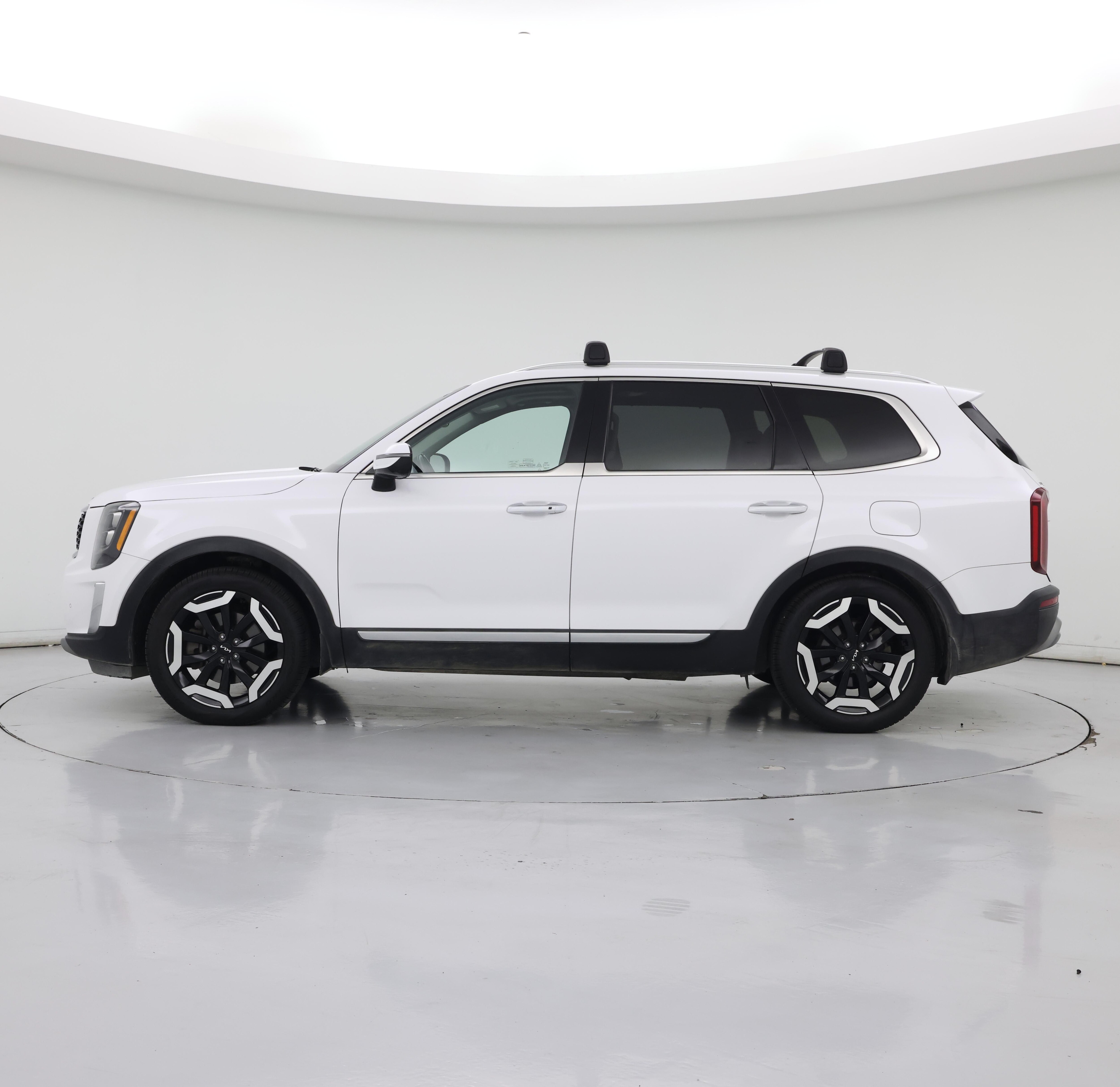 Thumbnail: 2022 Kia Telluride - 3