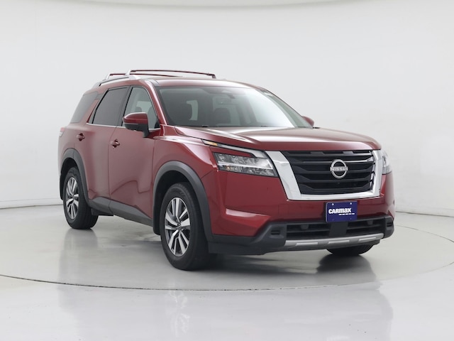 Red 2024 Nissan Pathfinder SL FWD SUV / Crossover Front-Wheel Drive Automatic