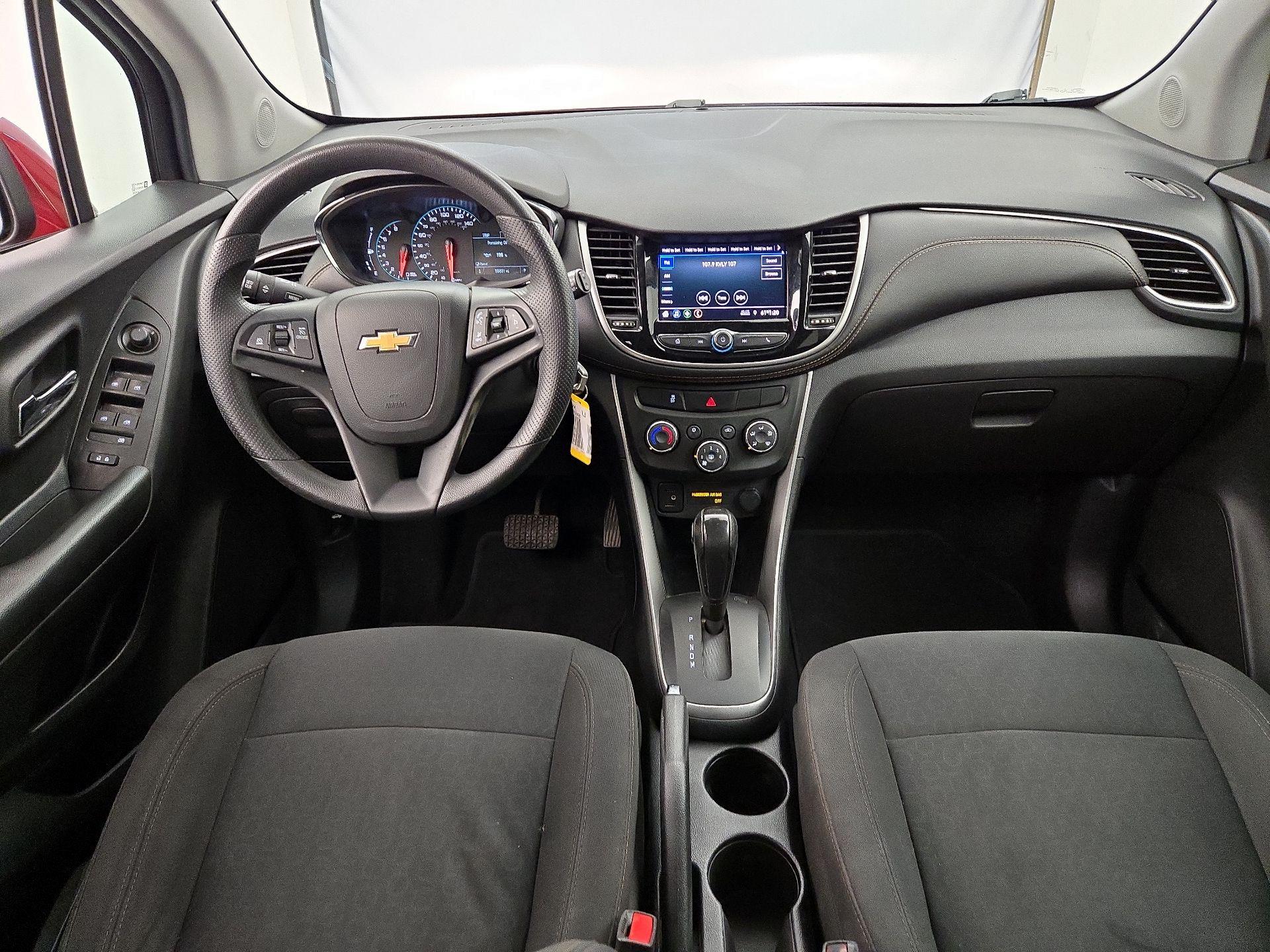 Thumbnail: 2021 Chevrolet Trax - 9