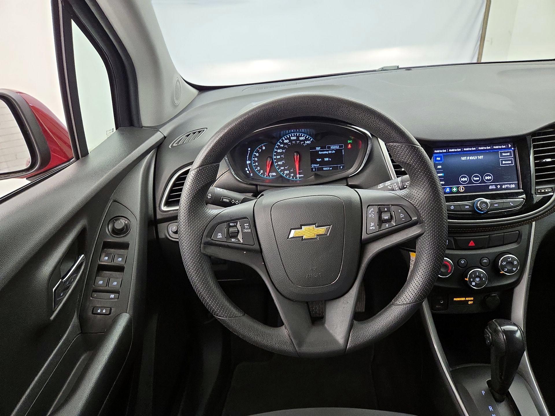 Thumbnail: 2021 Chevrolet Trax - 10