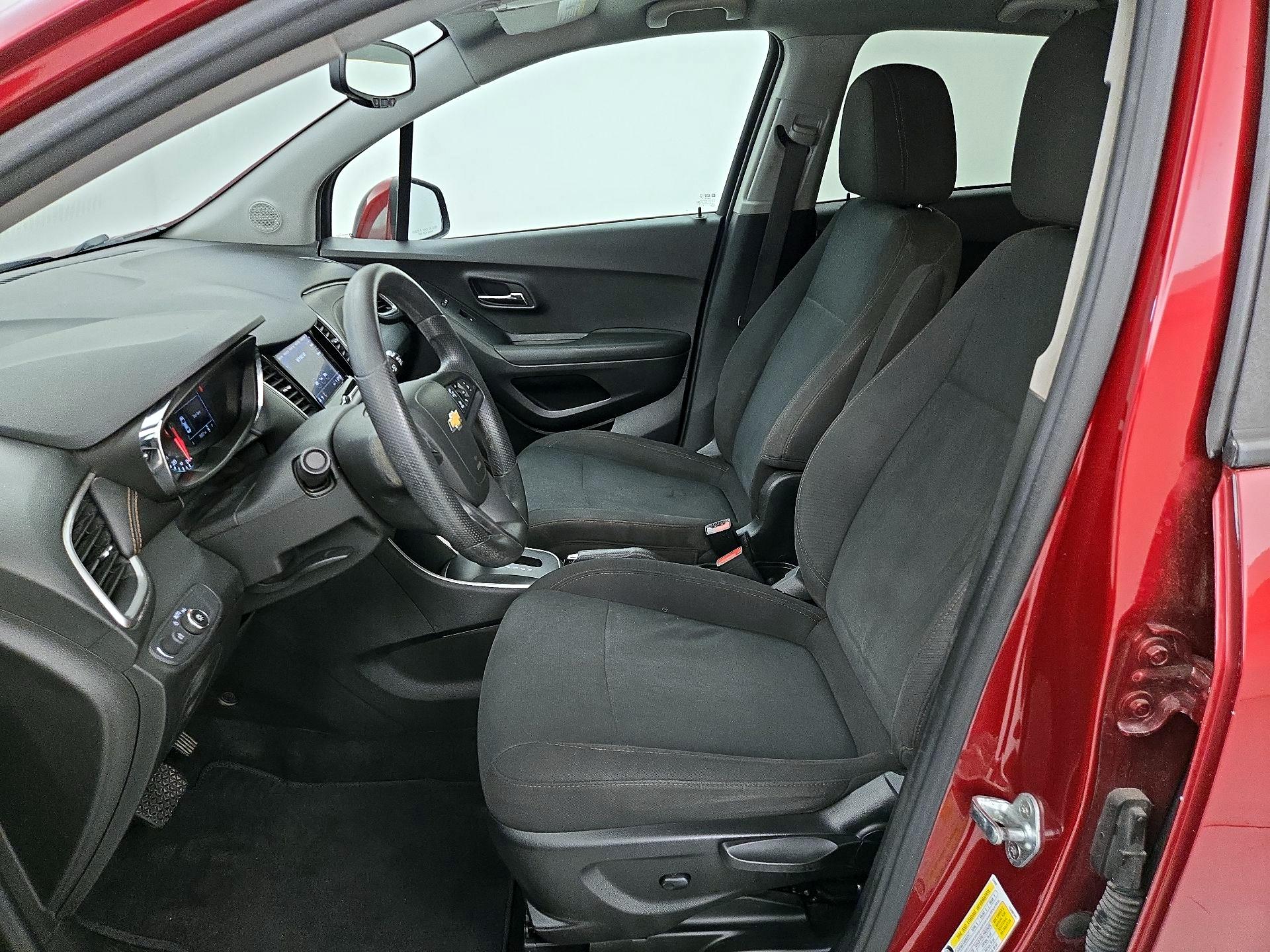 Thumbnail: 2021 Chevrolet Trax - 11