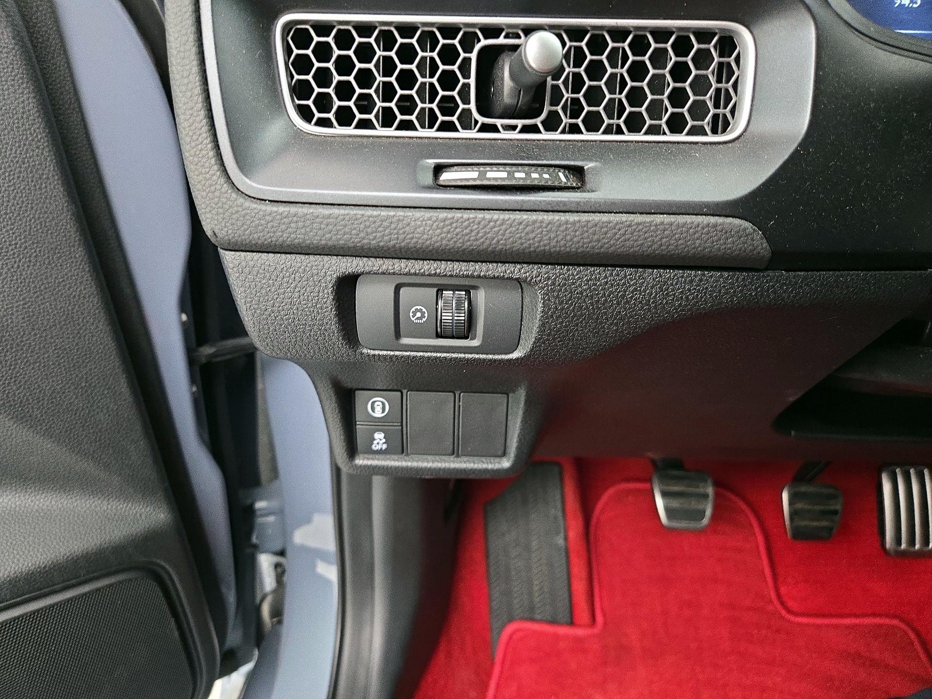 Thumbnail: 2025 Honda Civic - 13