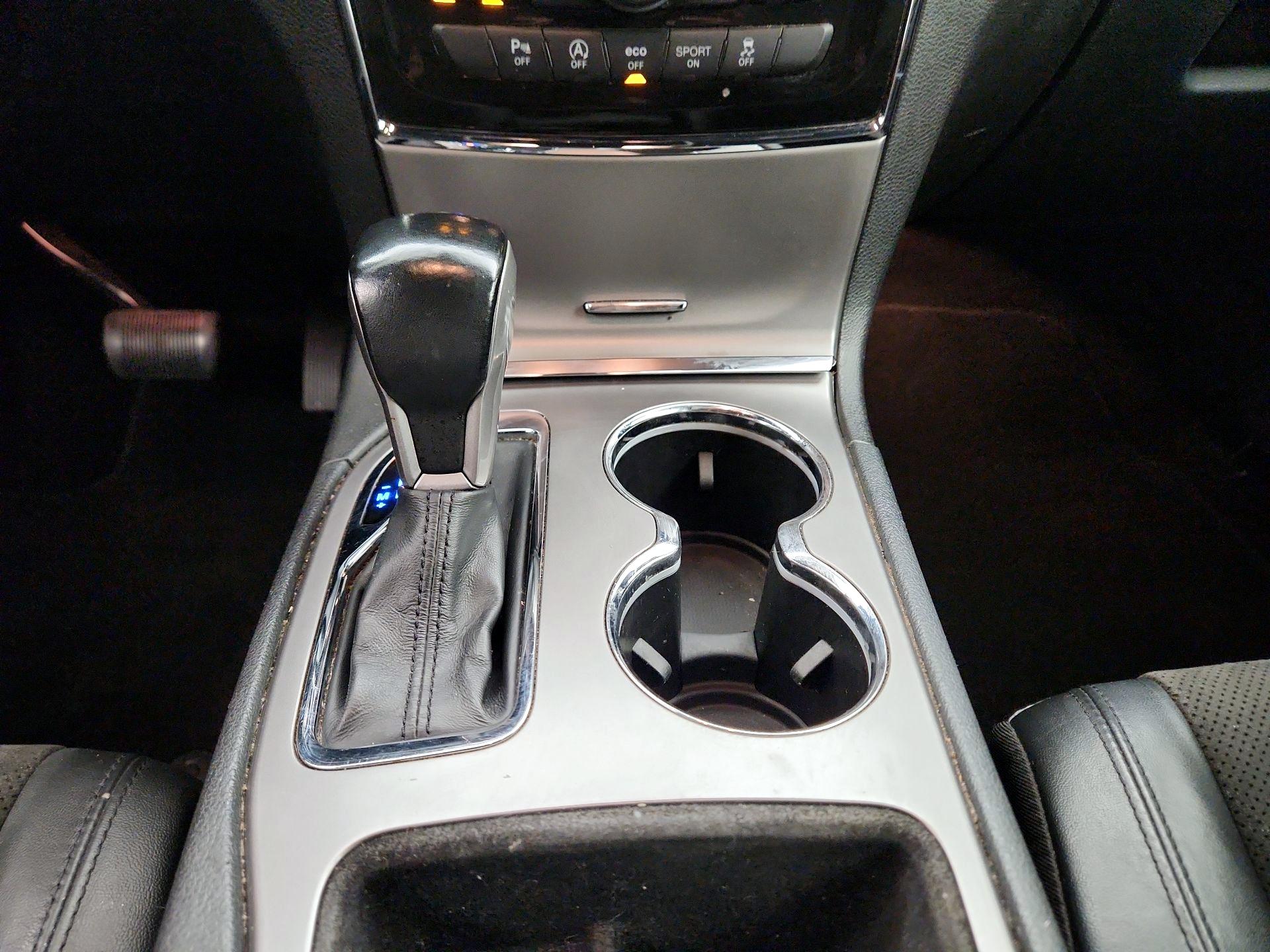 Thumbnail: 2021 Jeep Grand Cherokee - 18