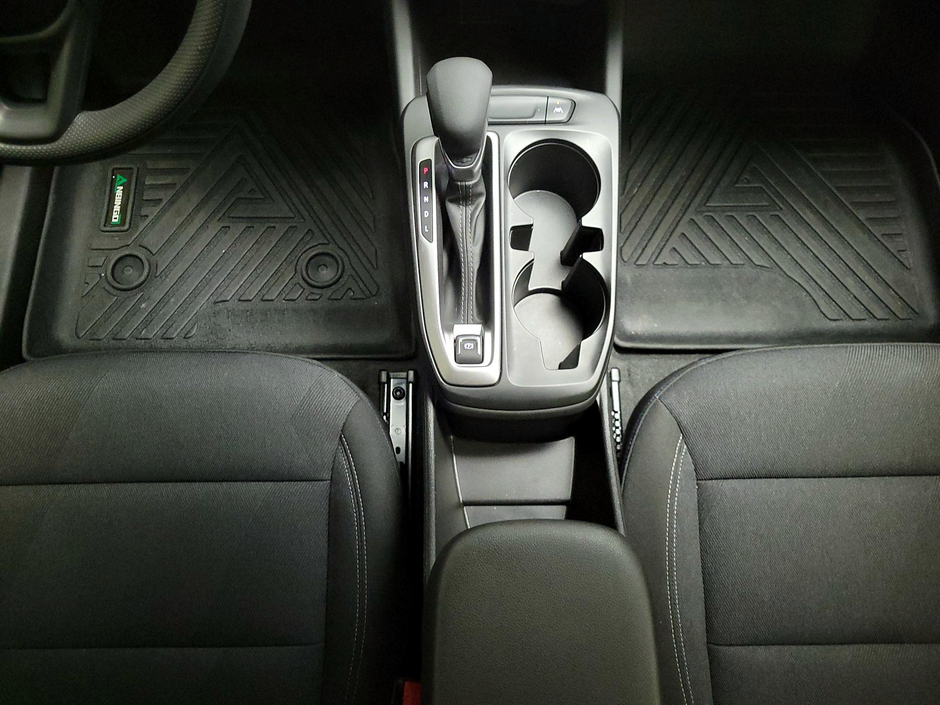 Thumbnail: 2025 Chevrolet Trax - 17