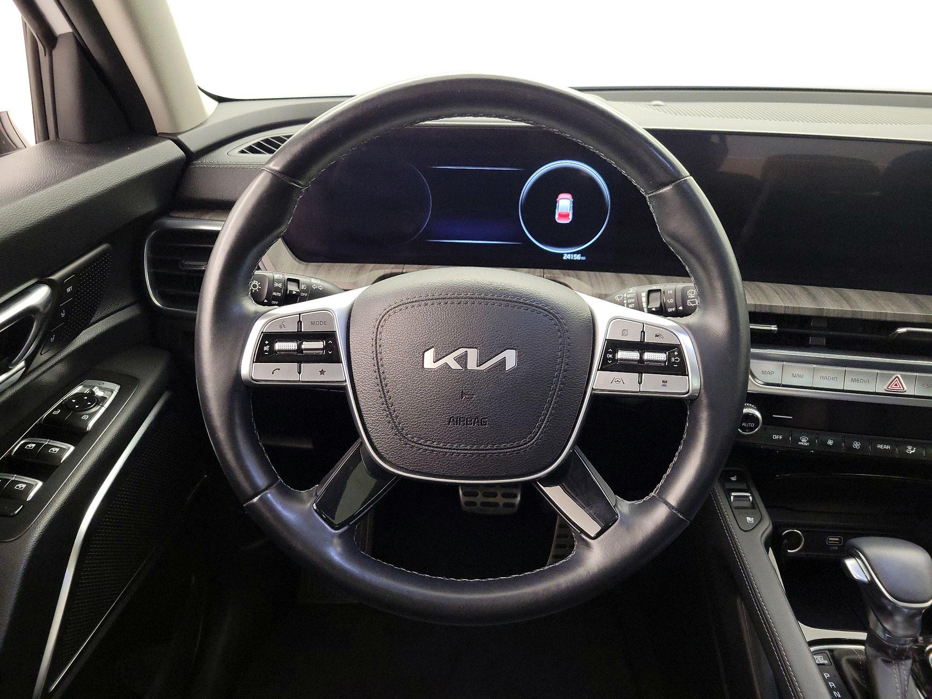 Thumbnail: 2023 Kia Telluride - 10