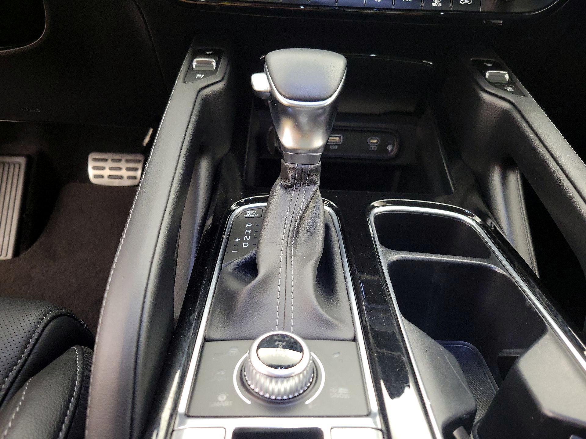 Thumbnail: 2023 Kia Telluride - 17