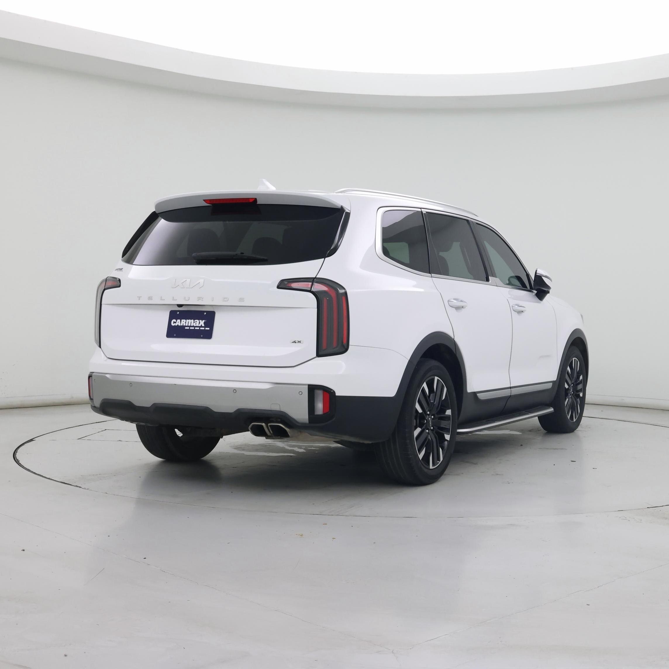 Thumbnail: 2023 Kia Telluride - 8