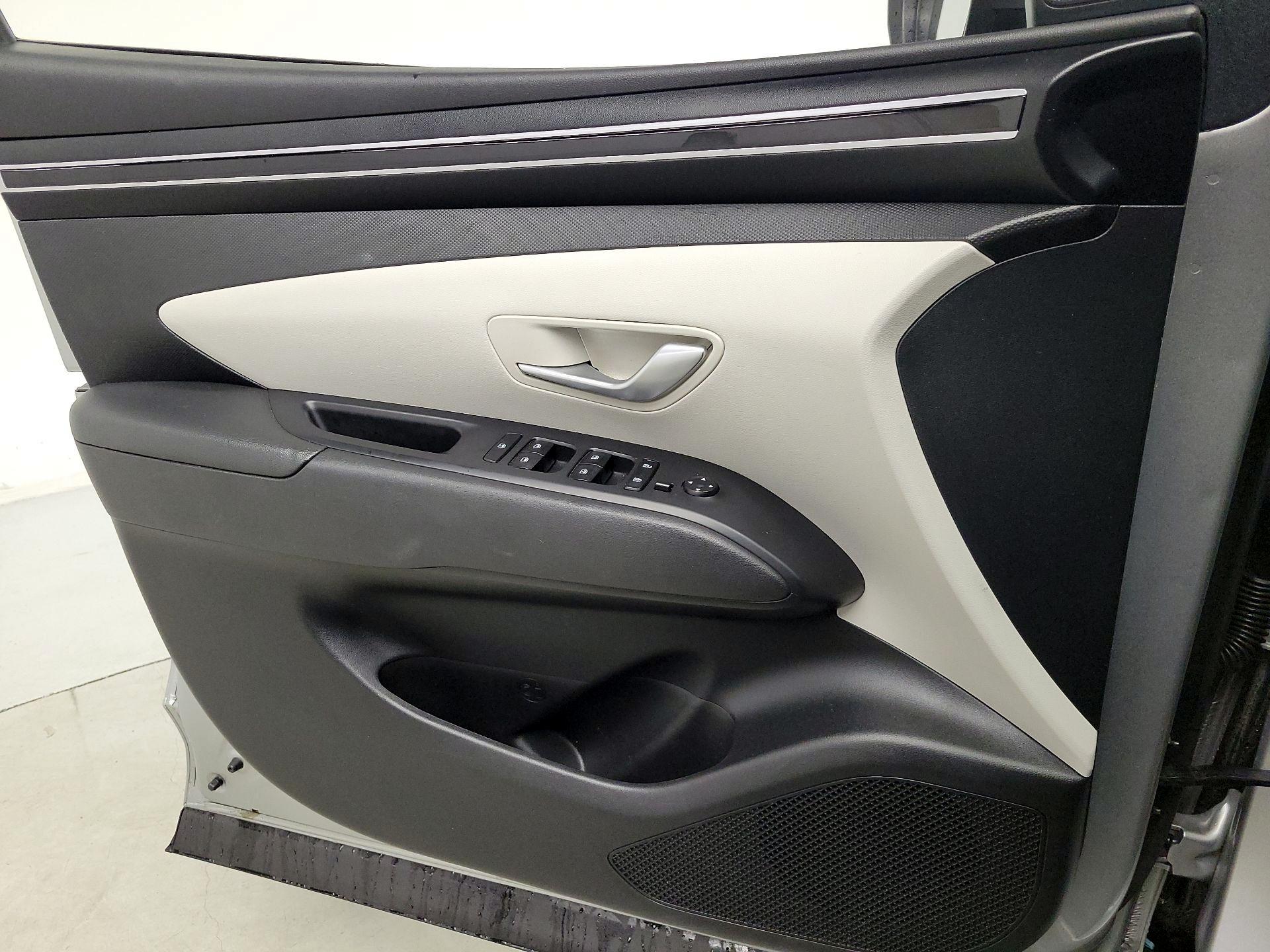 Thumbnail: 2022 Hyundai Tucson - 12