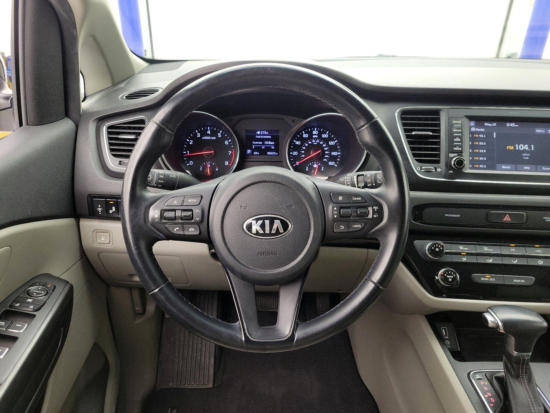 Thumbnail: 2019 Kia Sedona - 10