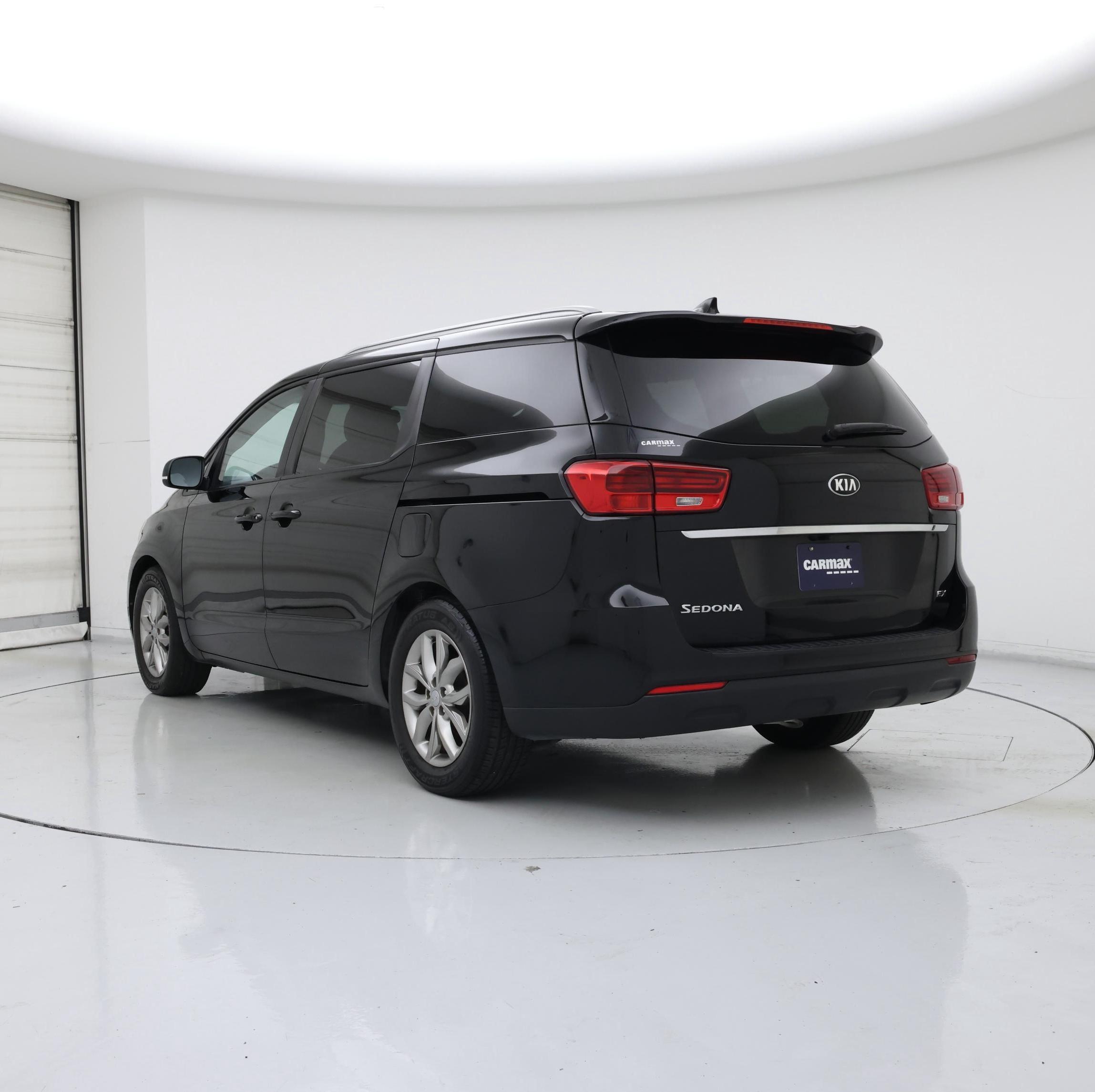 Thumbnail: 2019 Kia Sedona - 2