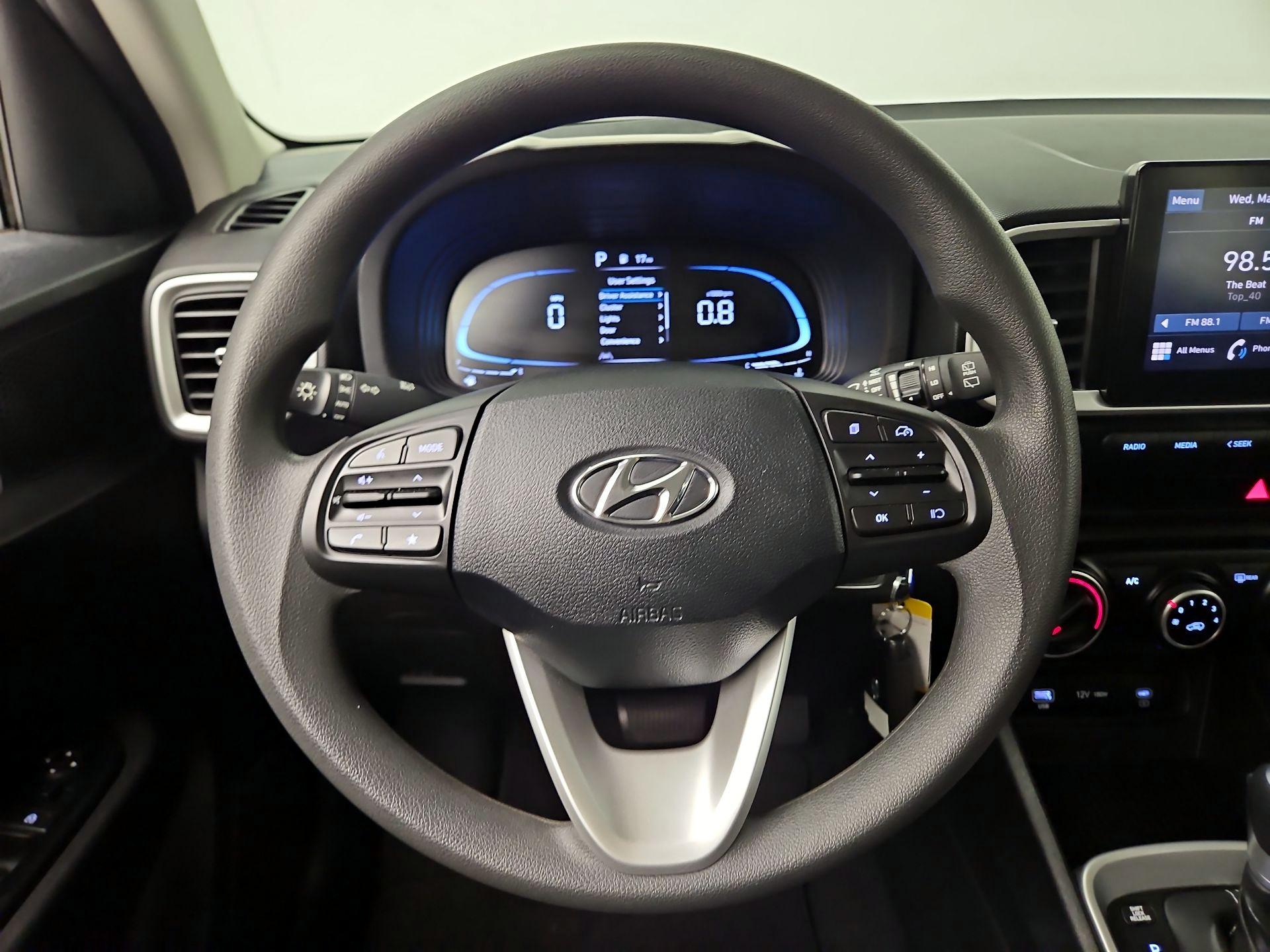 Thumbnail: 2024 Hyundai Venue - 10