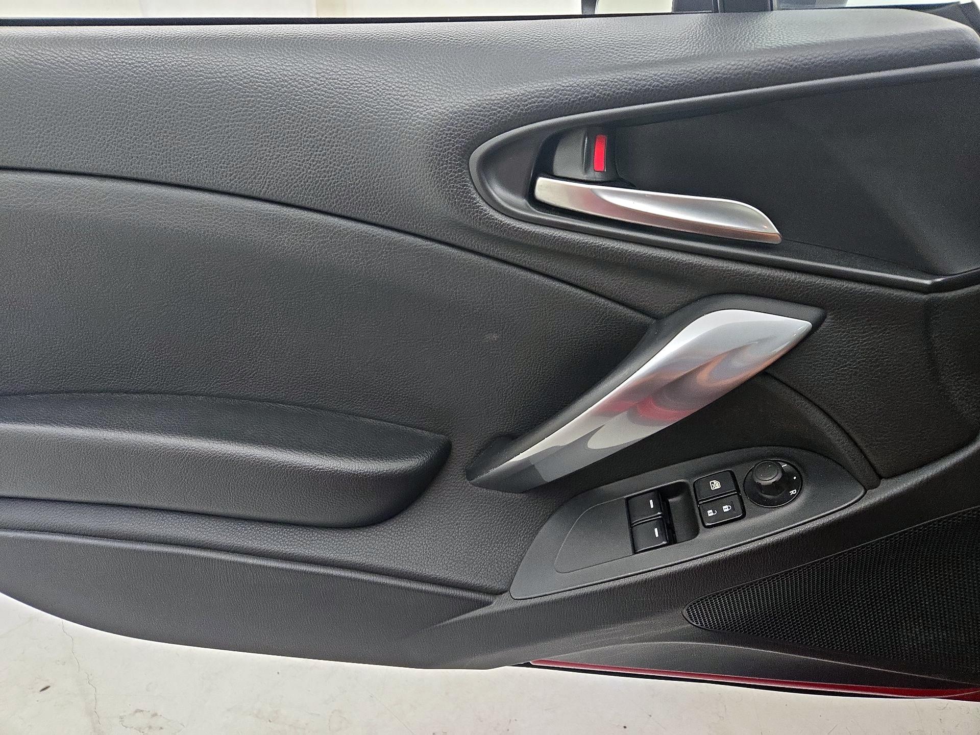 Thumbnail: 2017 Fiat 124 Spider - 12