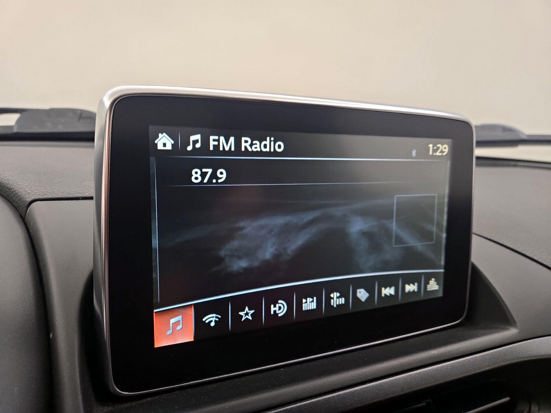 Thumbnail: 2017 Fiat 124 Spider - 16