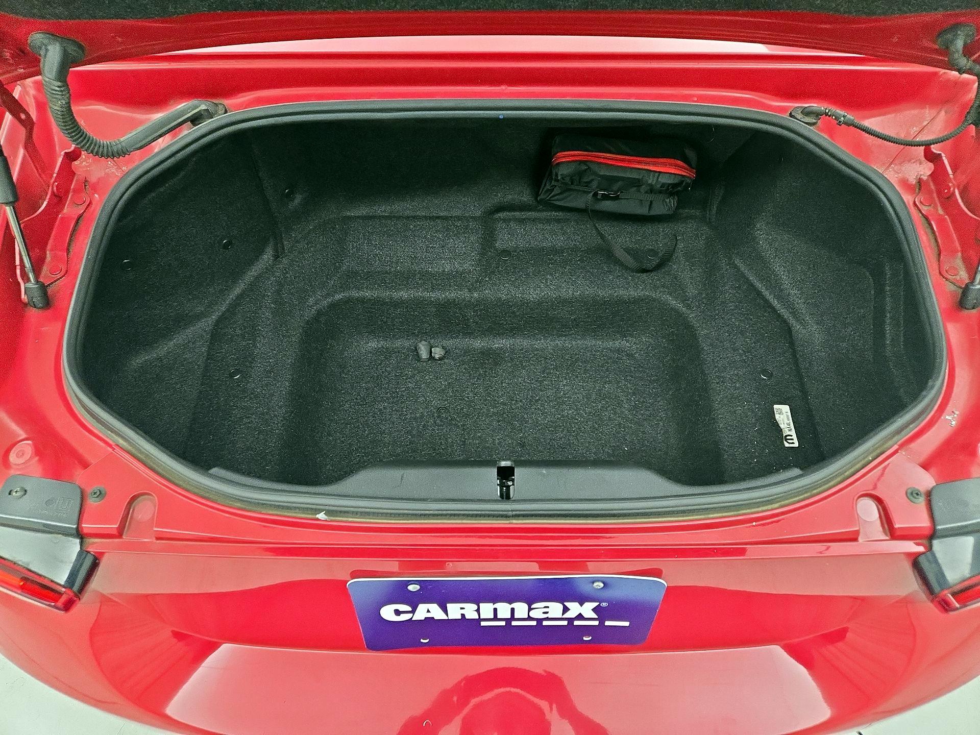 Thumbnail: 2017 Fiat 124 Spider - 20