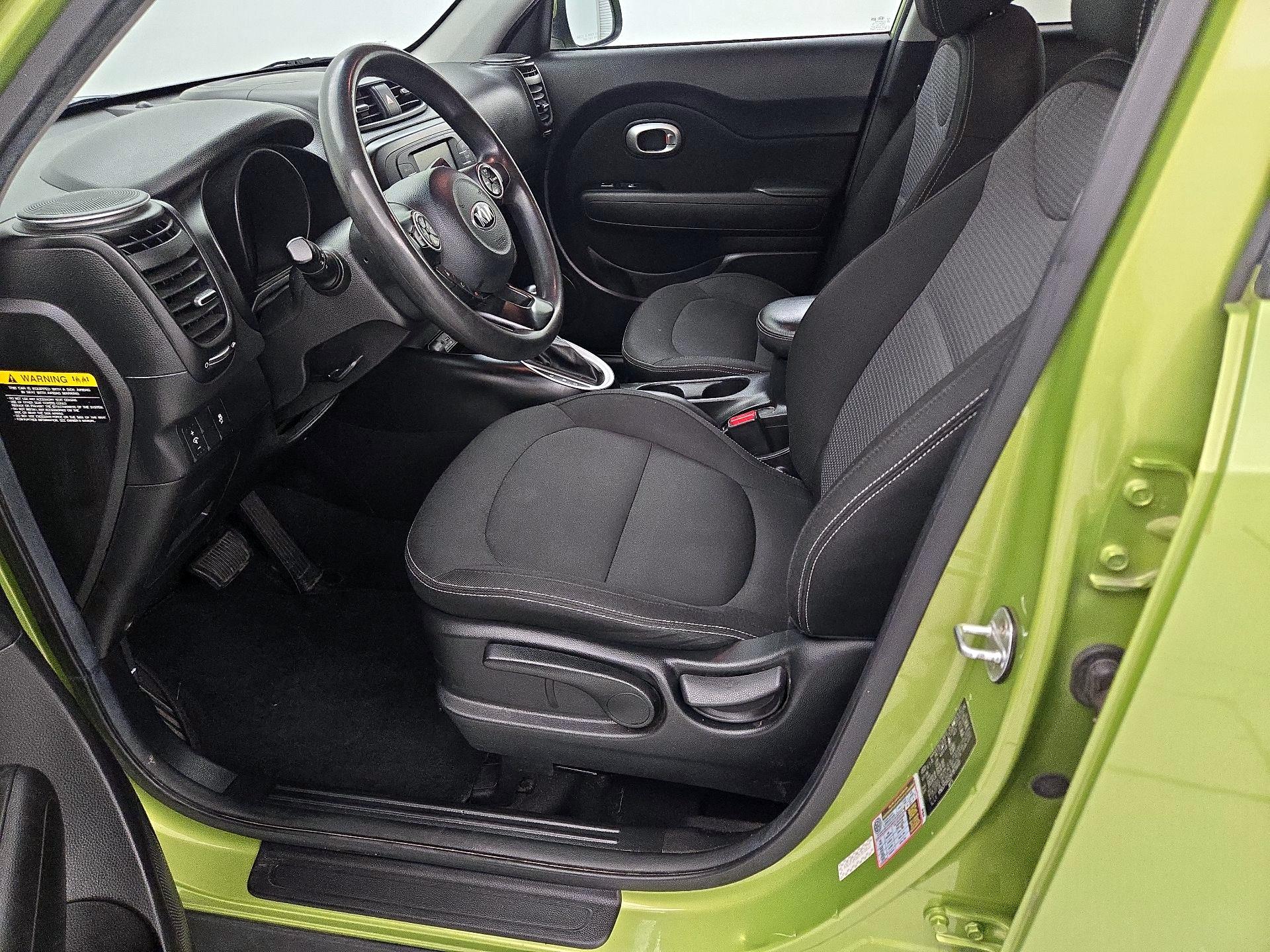 Thumbnail: 2017 Kia Soul - 11