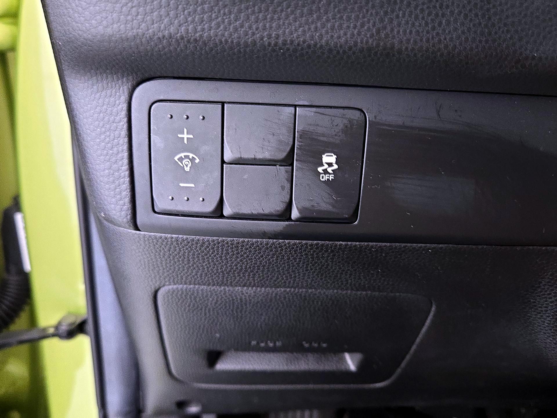 Thumbnail: 2017 Kia Soul - 13