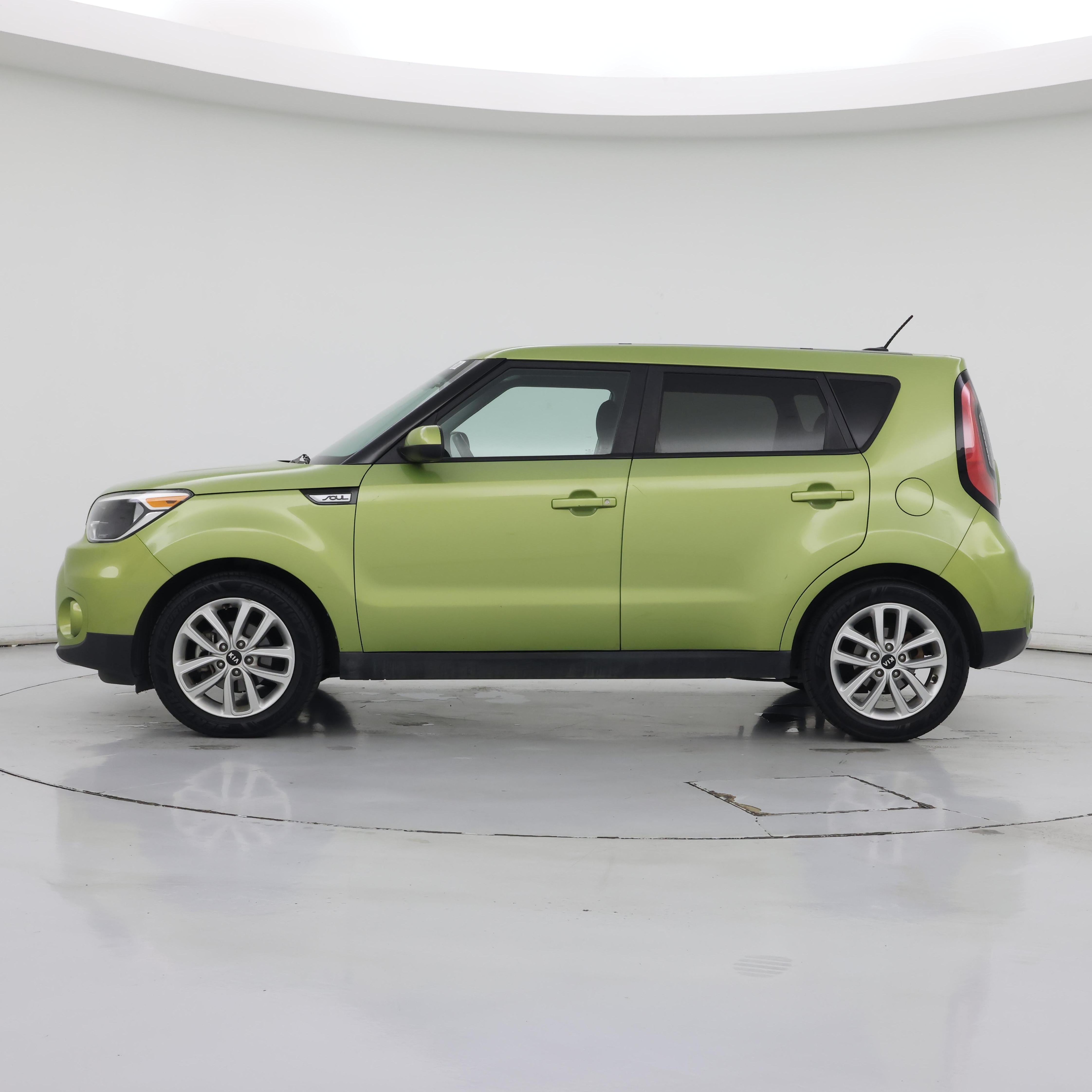 Thumbnail: 2017 Kia Soul - 3