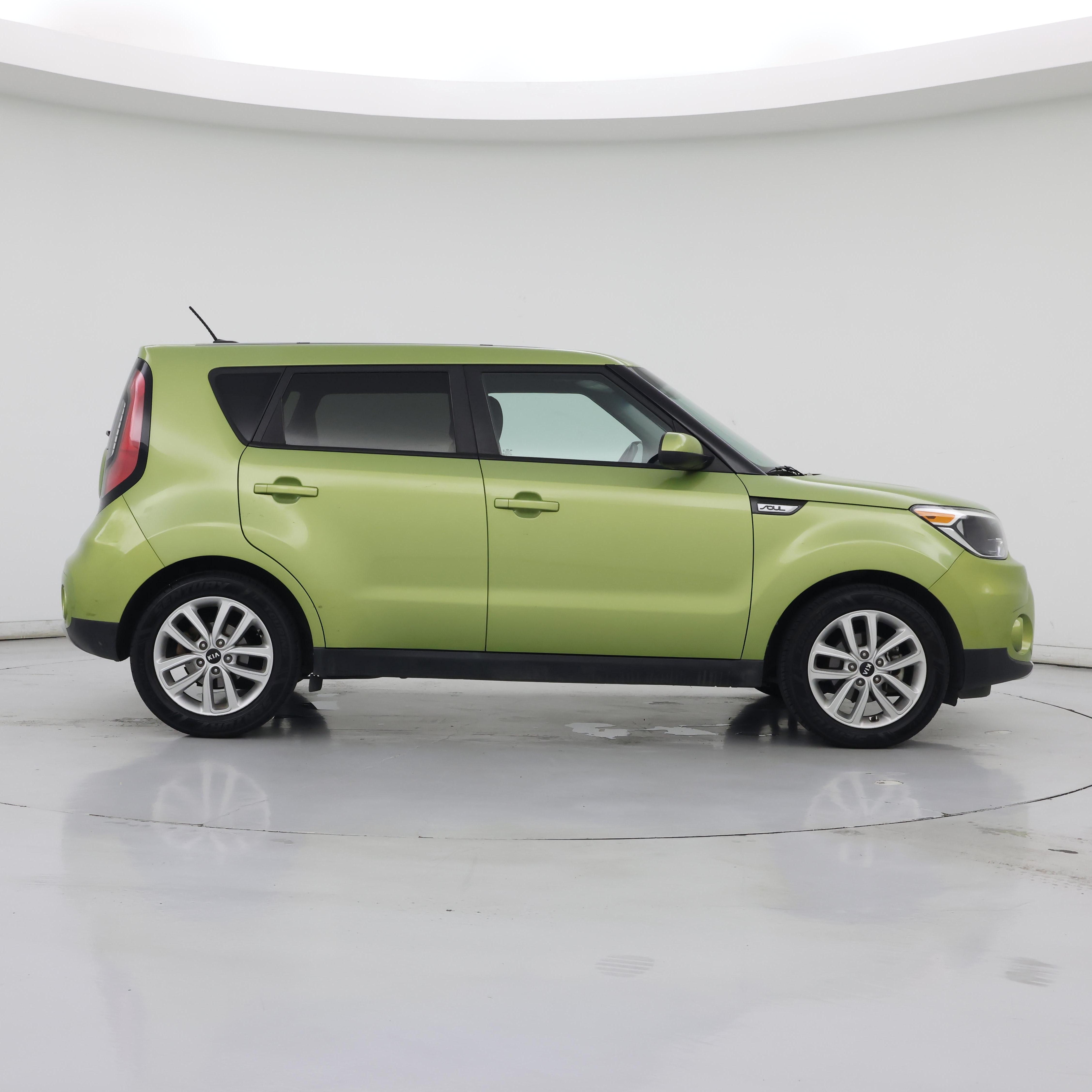 Thumbnail: 2017 Kia Soul - 7