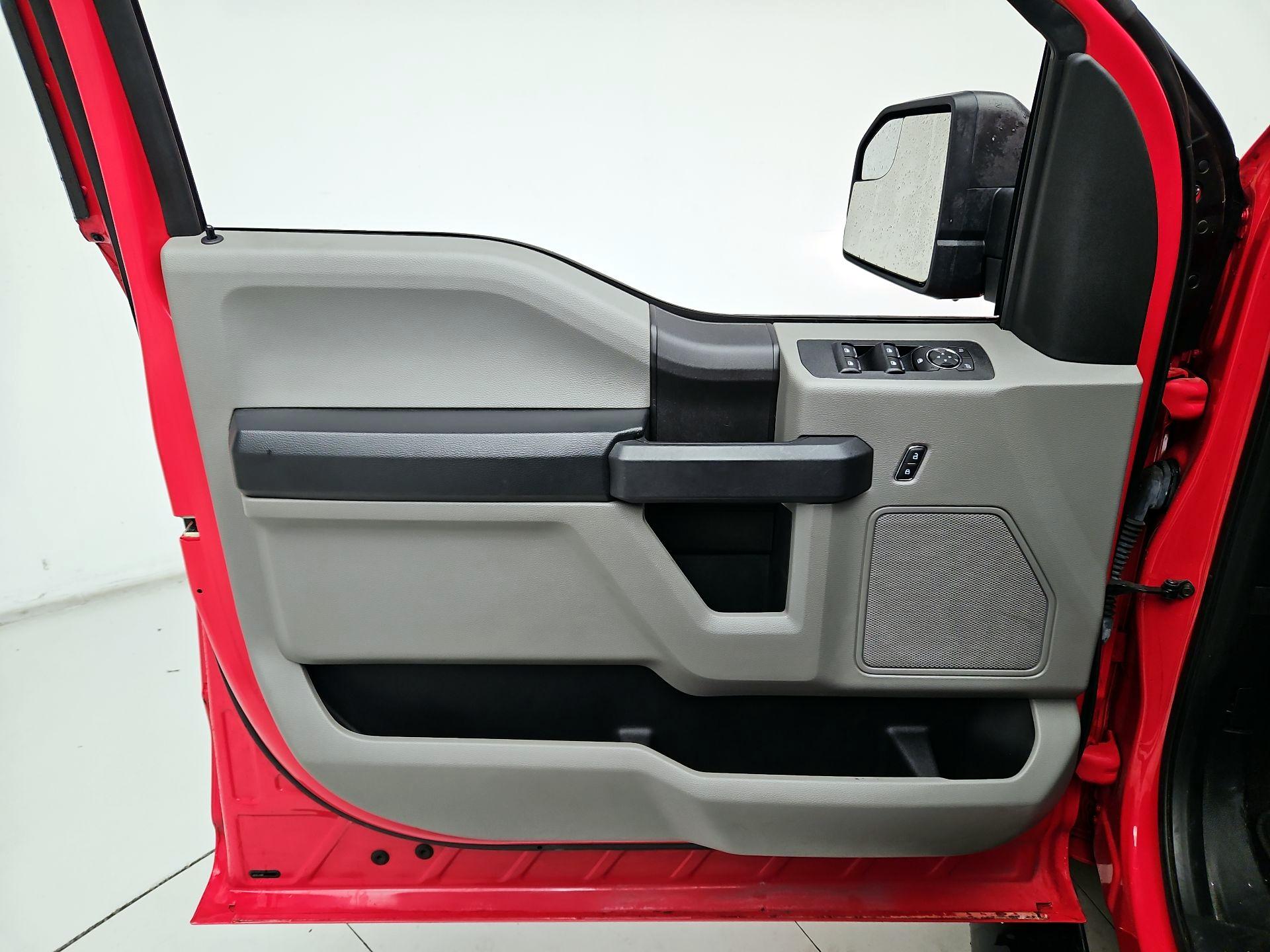 Thumbnail: 2018 Ford F-150 - 12