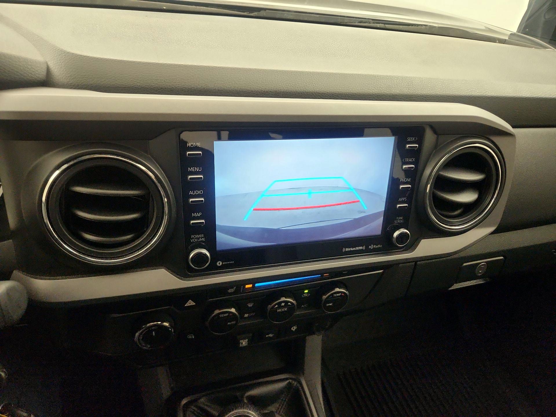 Thumbnail: 2022 Toyota Tacoma - 15