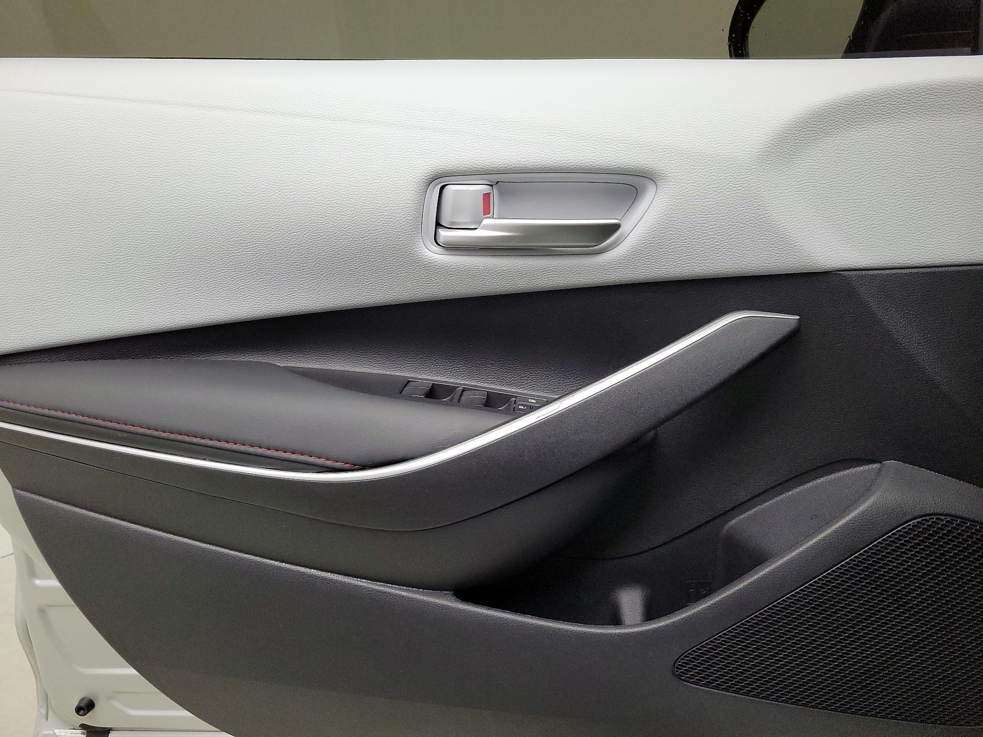 Thumbnail: 2025 Toyota Corolla - 12