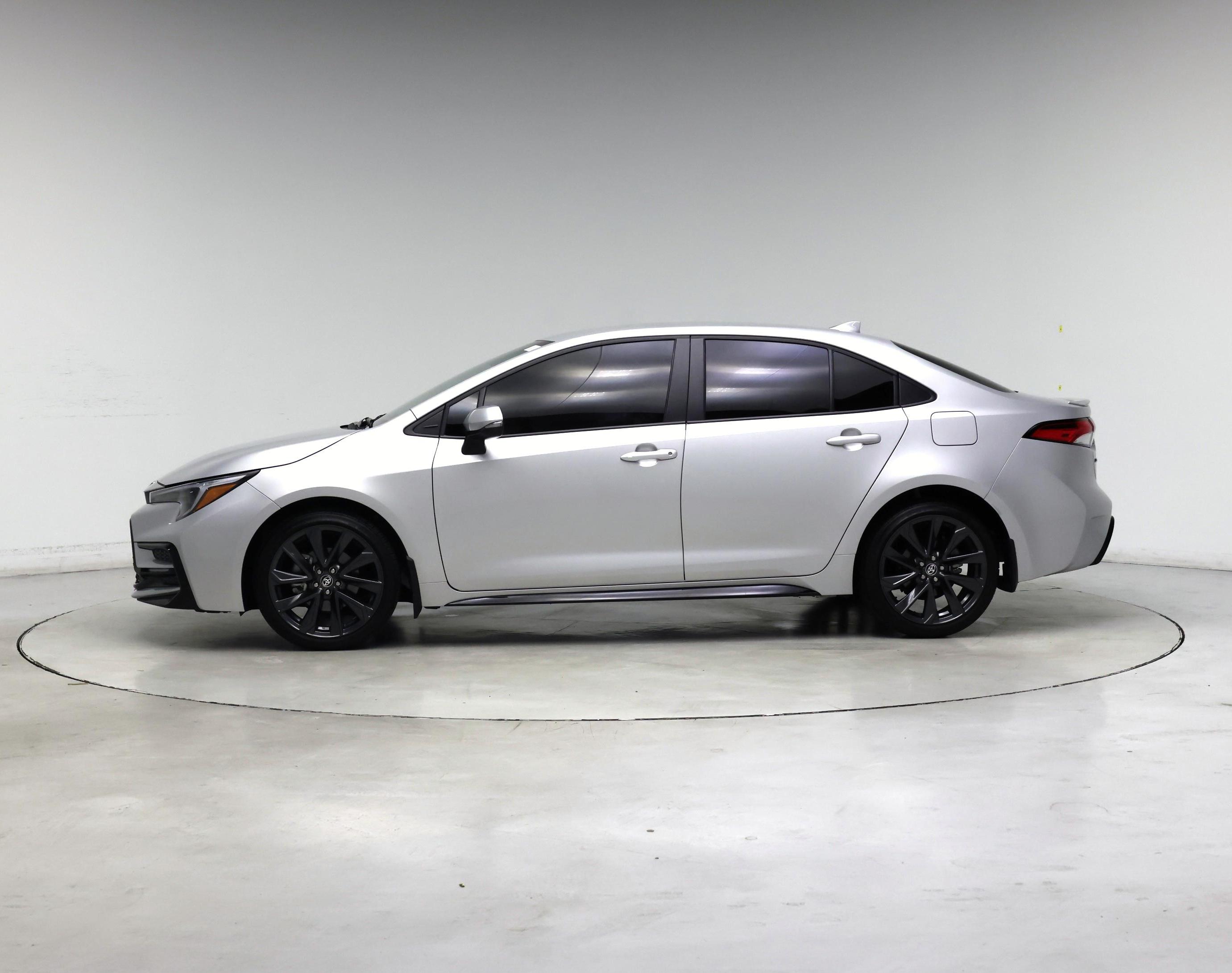 Thumbnail: 2025 Toyota Corolla - 3