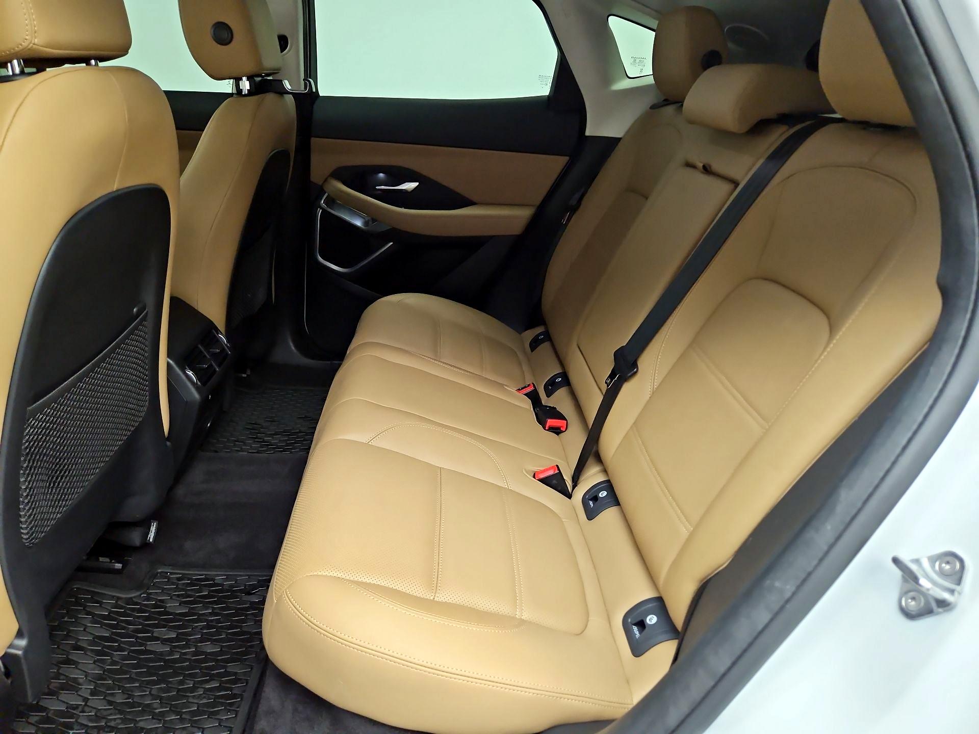 Thumbnail: 2021 Jaguar E-Pace - 20